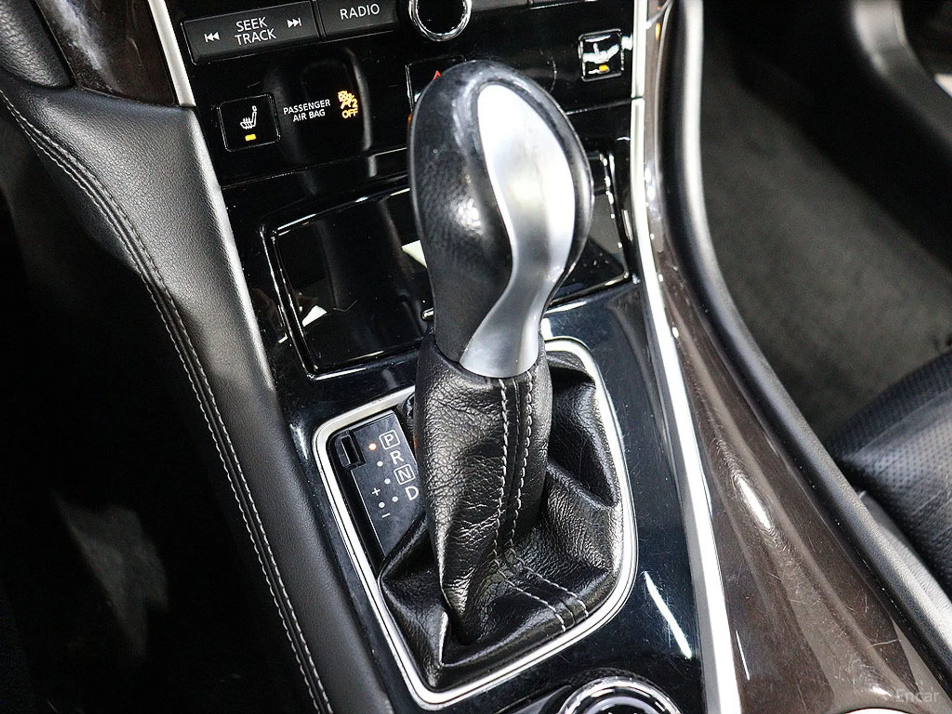 Infiniti Q50 превью 9