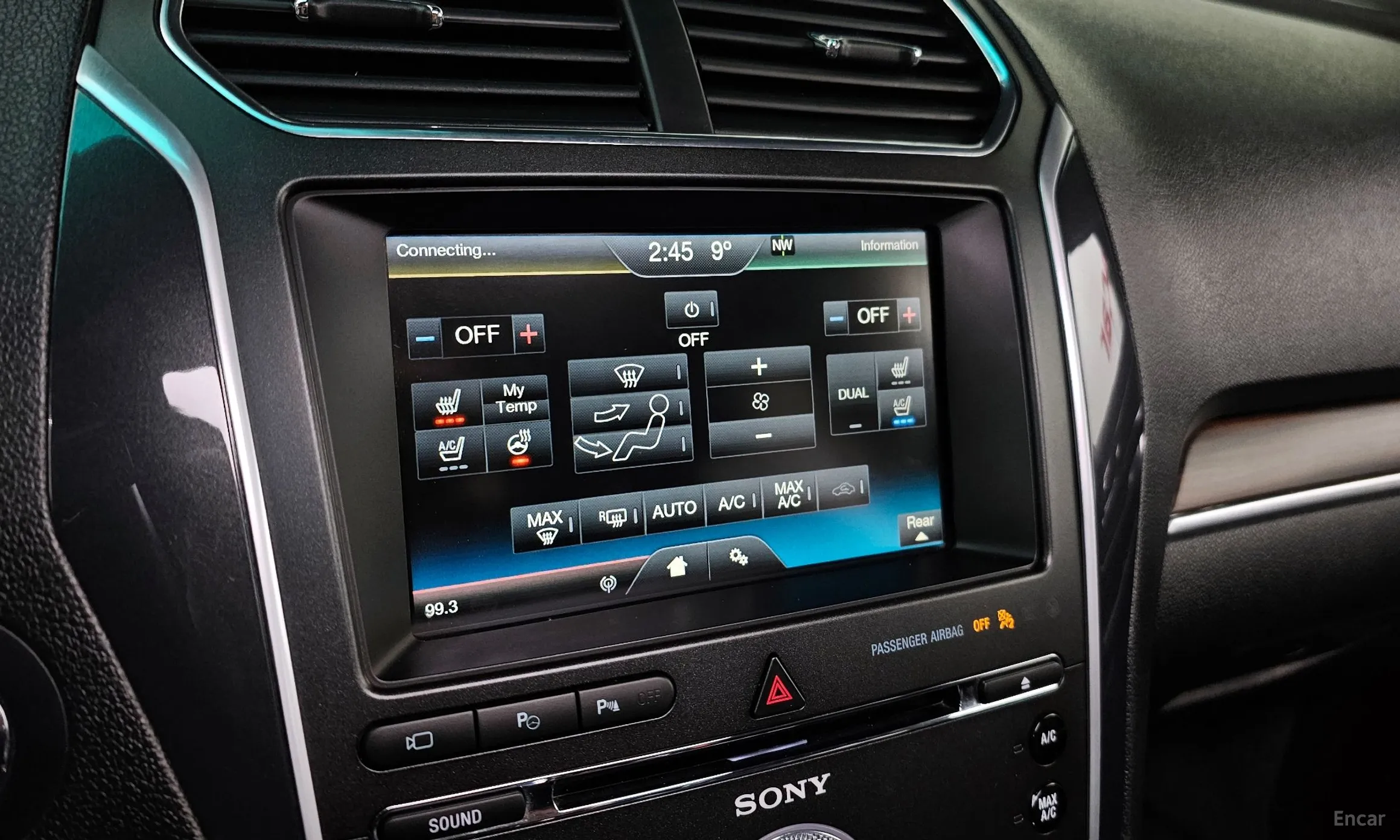 Ford Explorer превью 16
