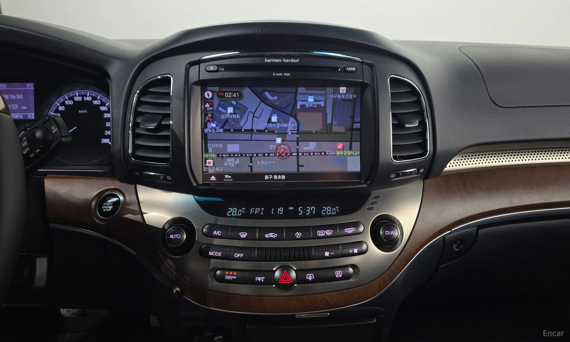 KG Mobility (SsangYong) Chairman W превью 15