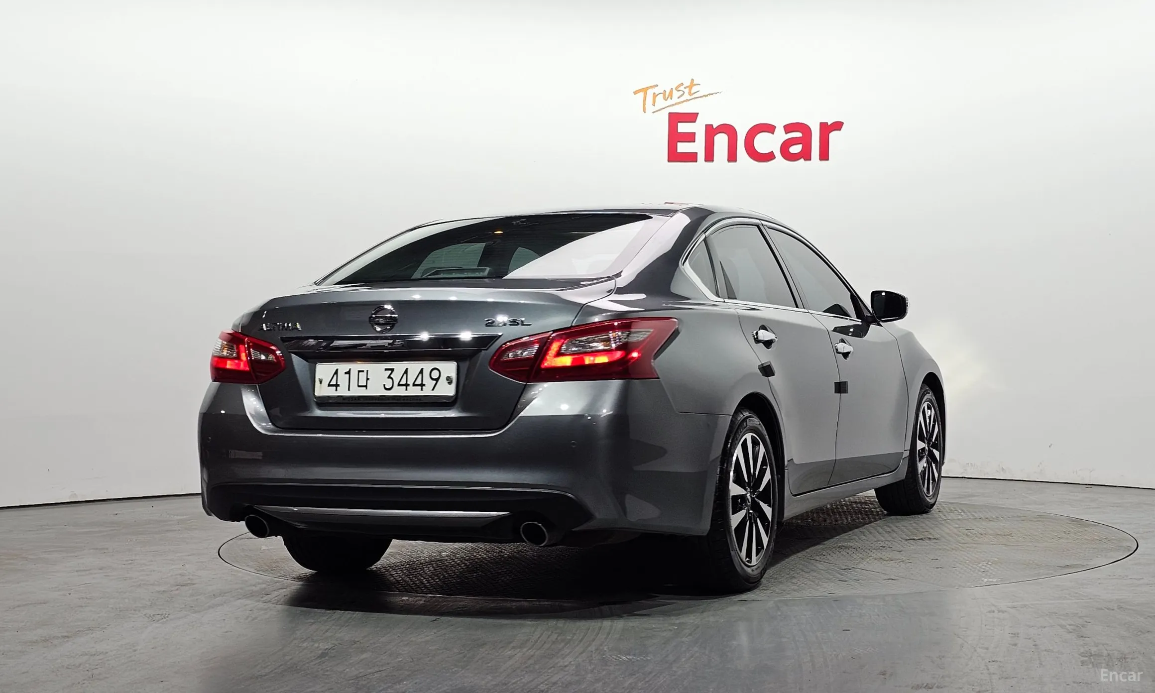 Nissan Altima превью 2