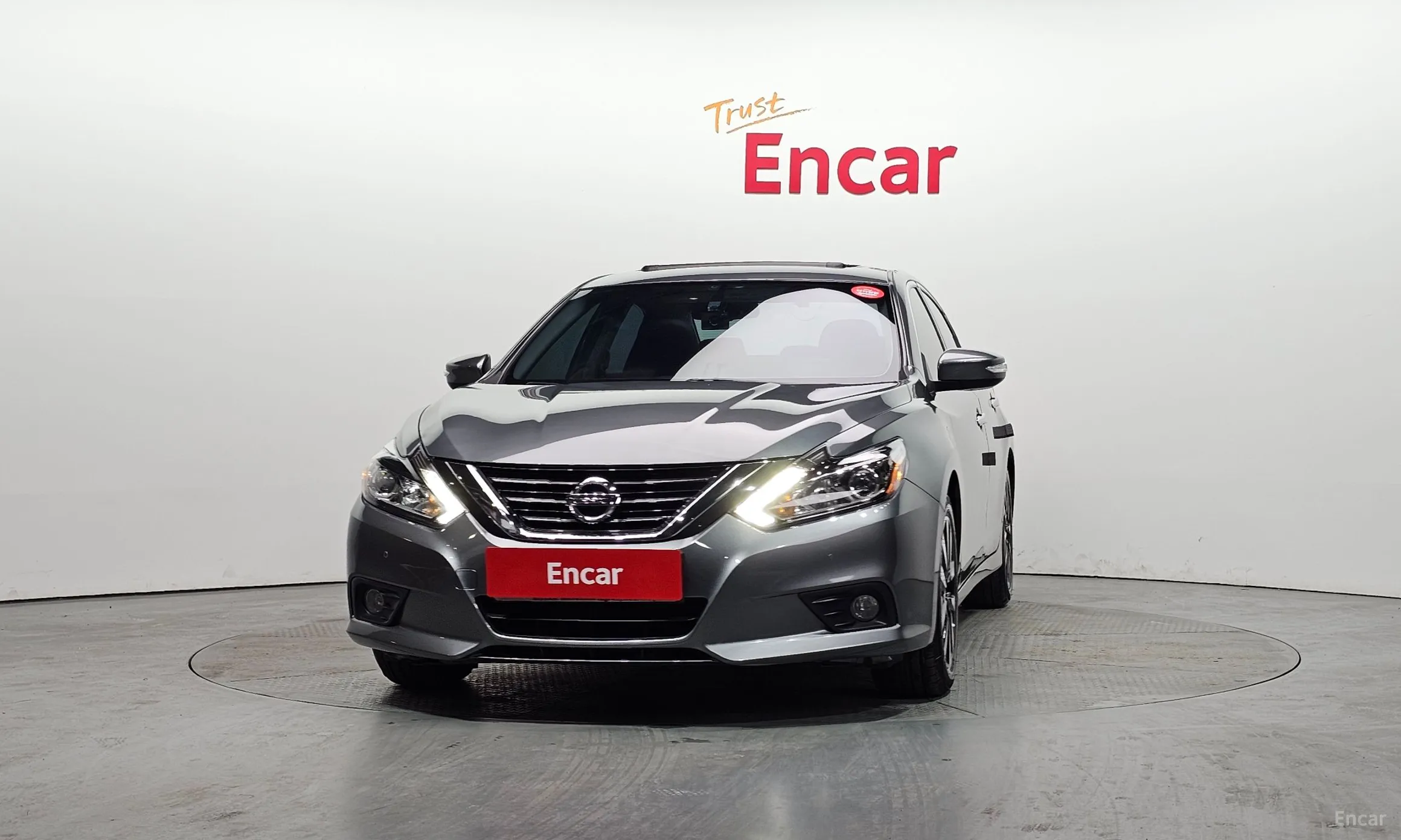 Nissan Altima превью 3