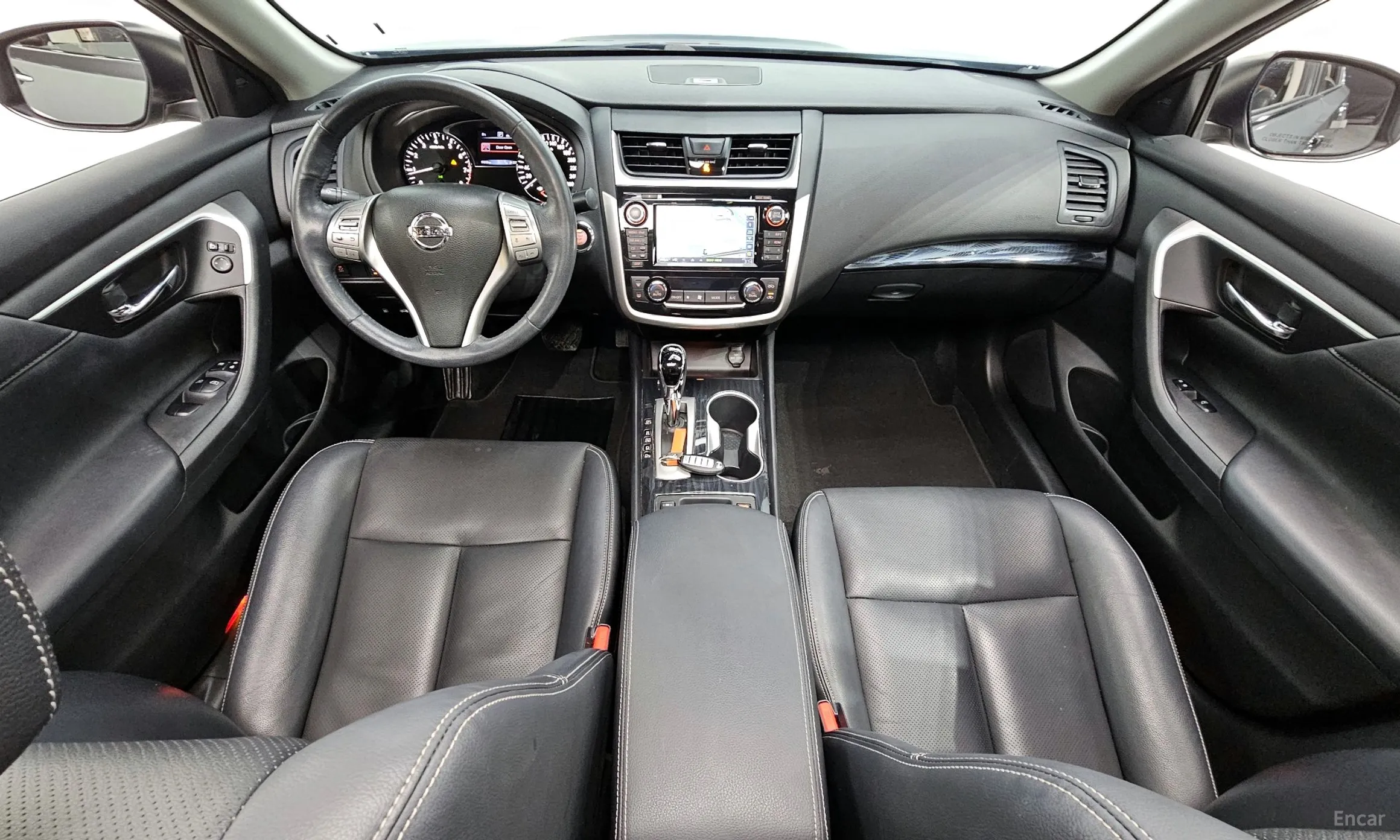 Nissan Altima превью 7