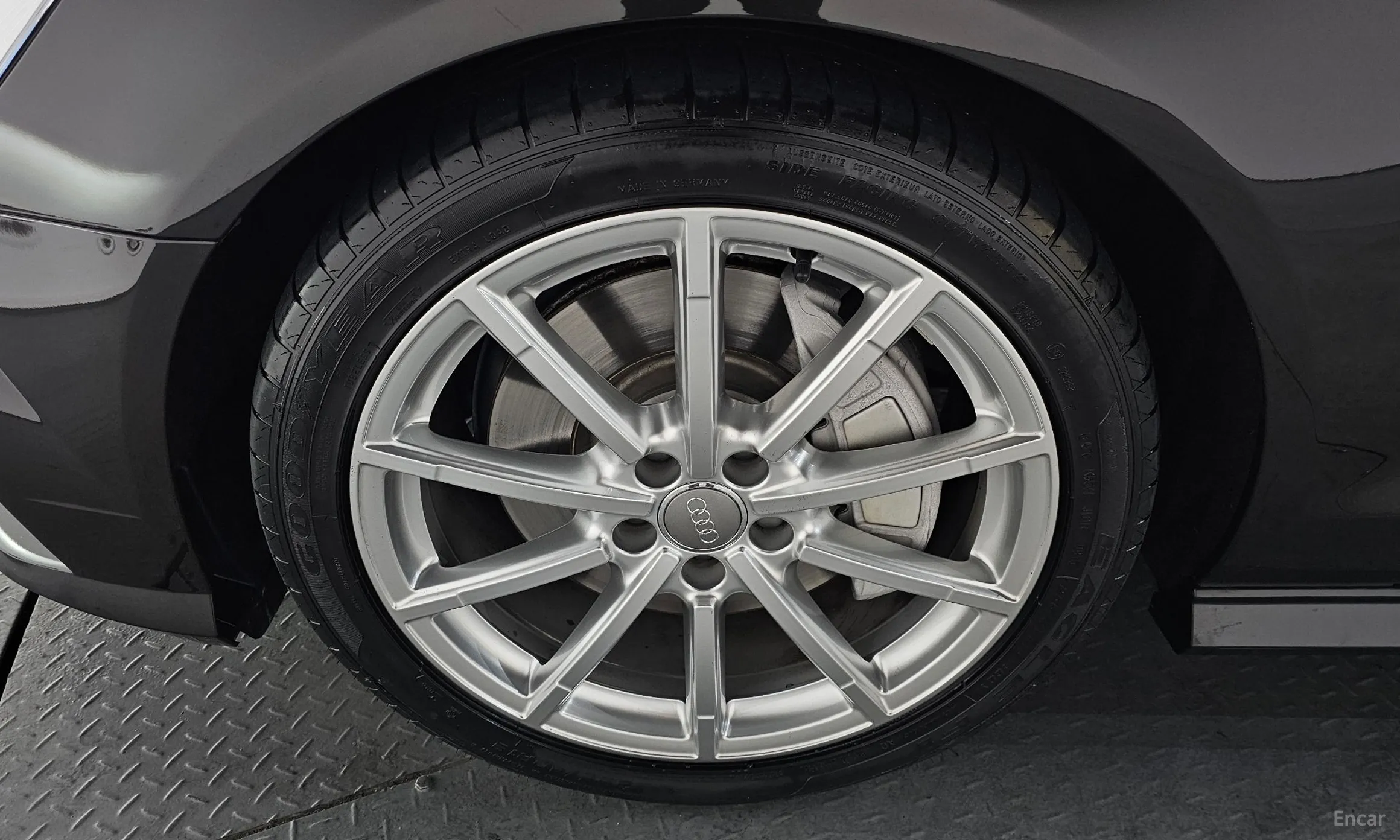 Audi New A6 превью 5