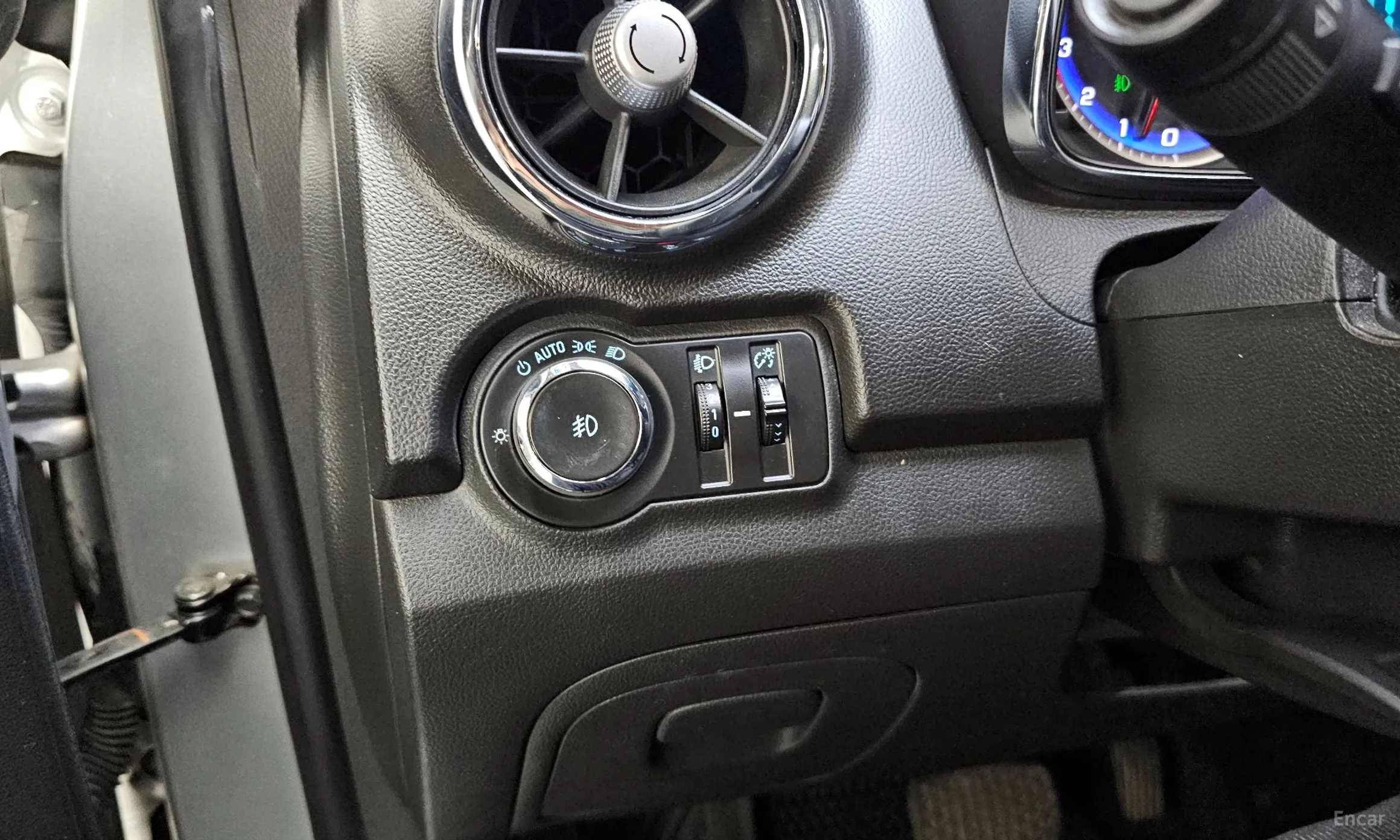 Chevrolet (GM Daewoo) Trax превью 19