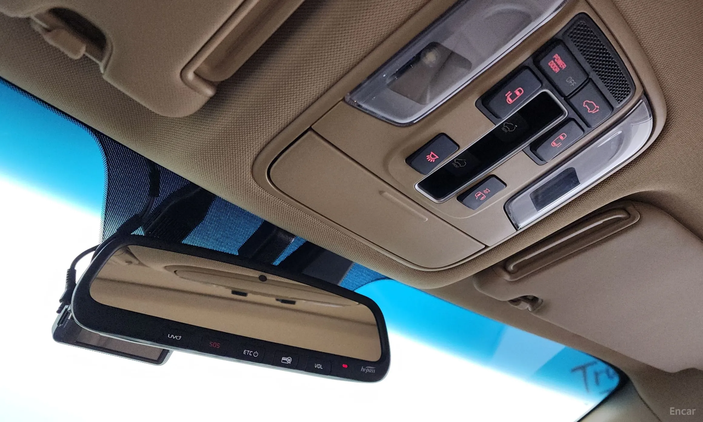 Kia Carnival превью 16
