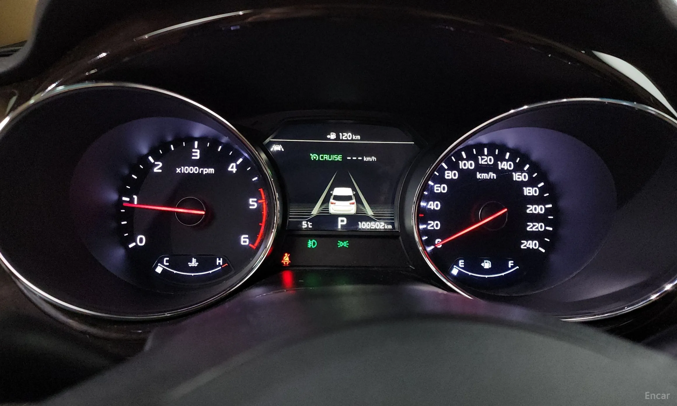 Kia Carnival превью 8