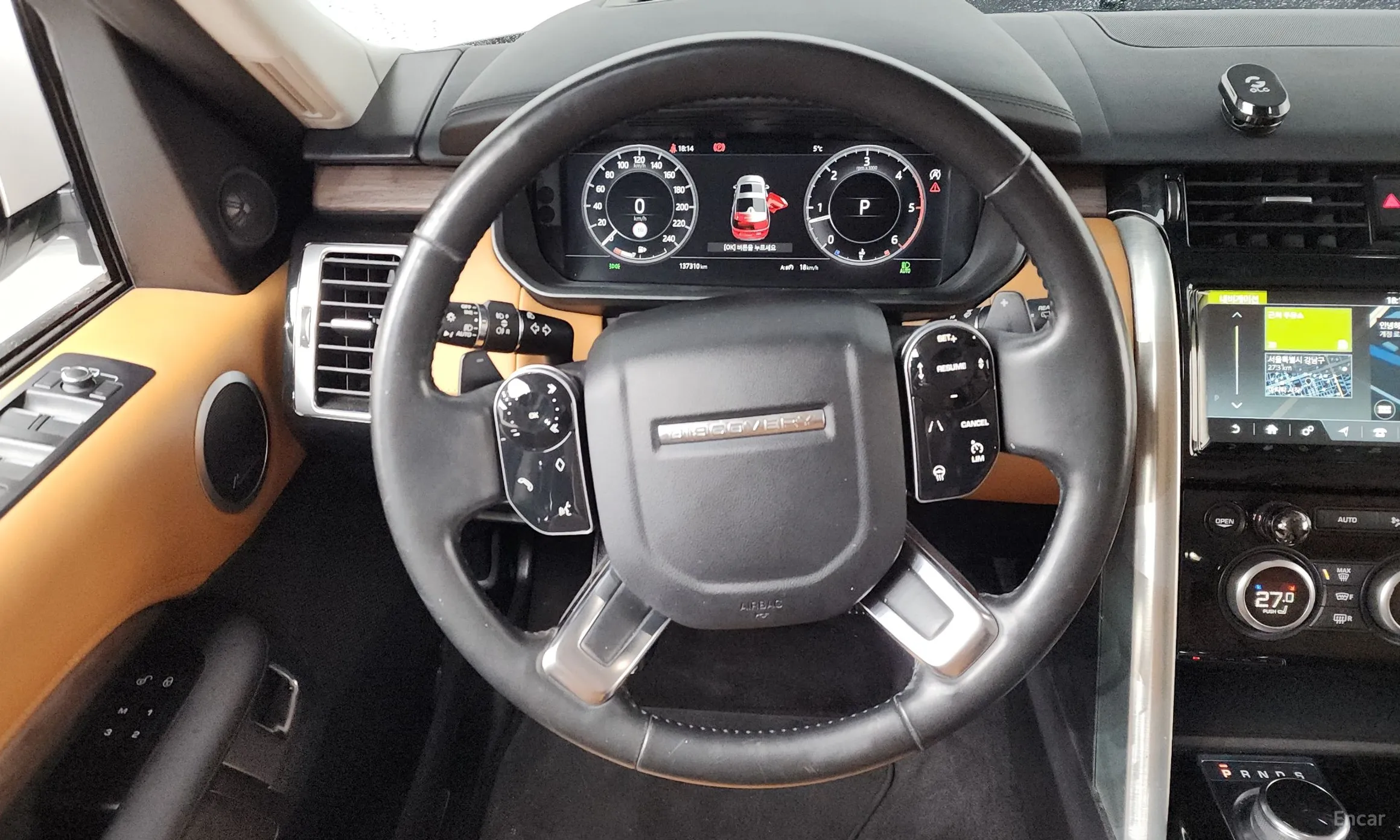 Land Rover Discovery 5 превью 13