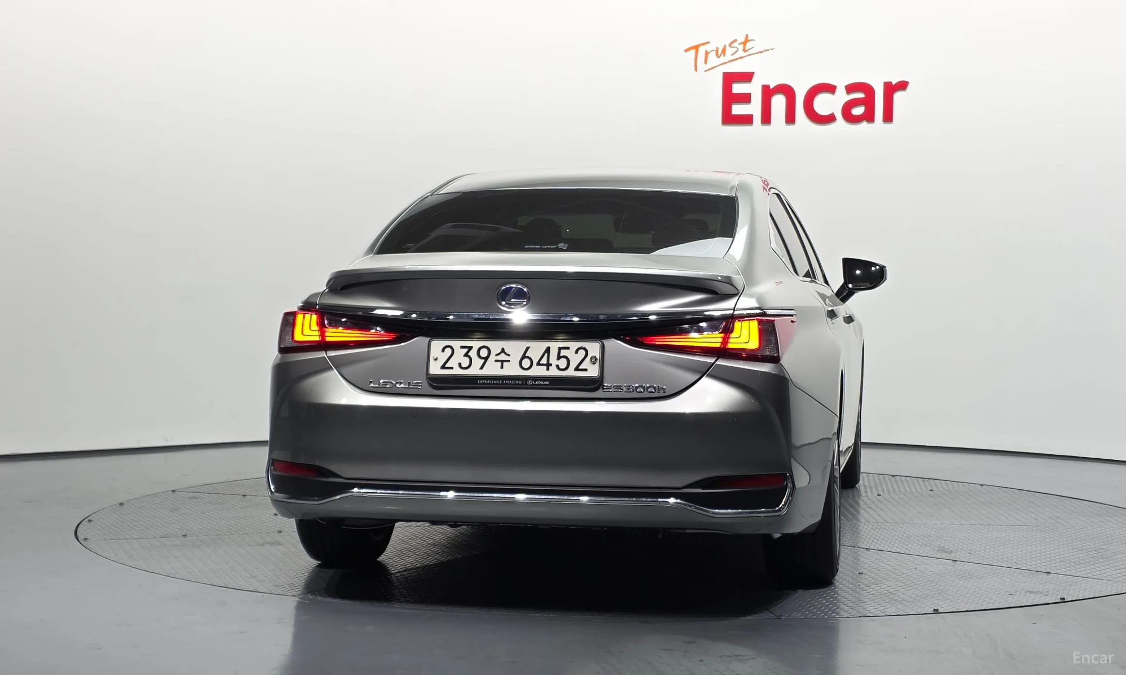 Lexus ES300h 7th Generation превью 4