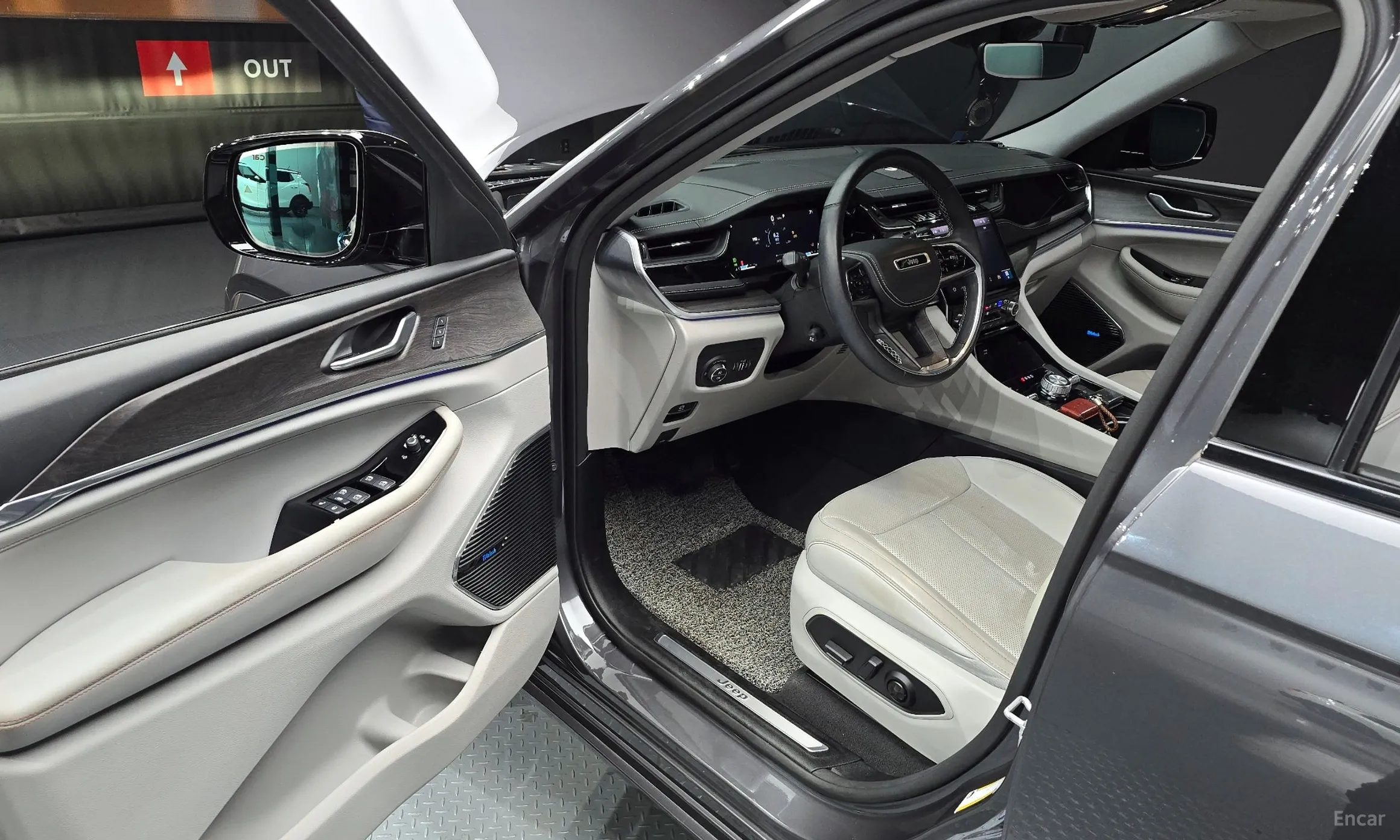 Jeep Grand Cherokee (WL) превью 10