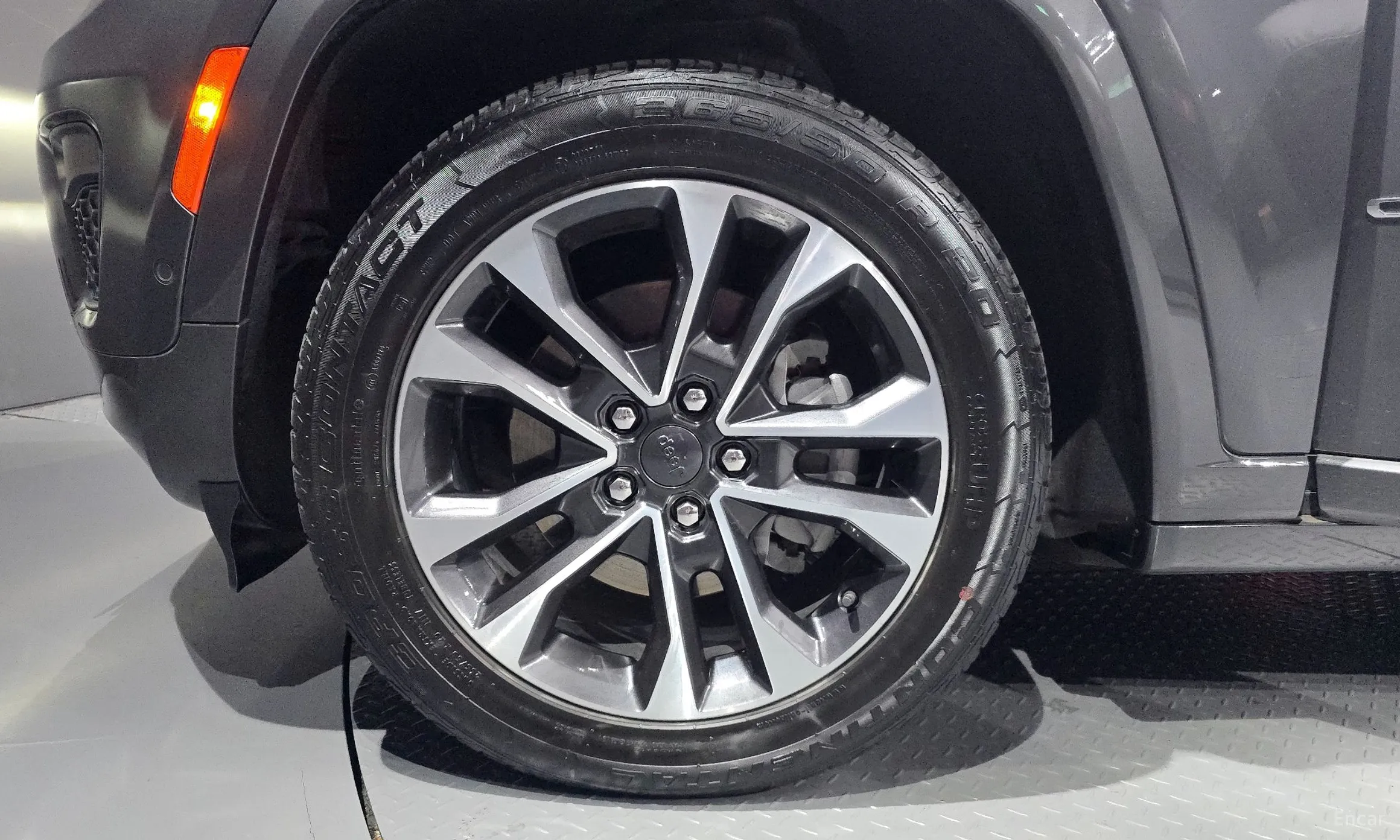 Jeep Grand Cherokee (WL) превью 5