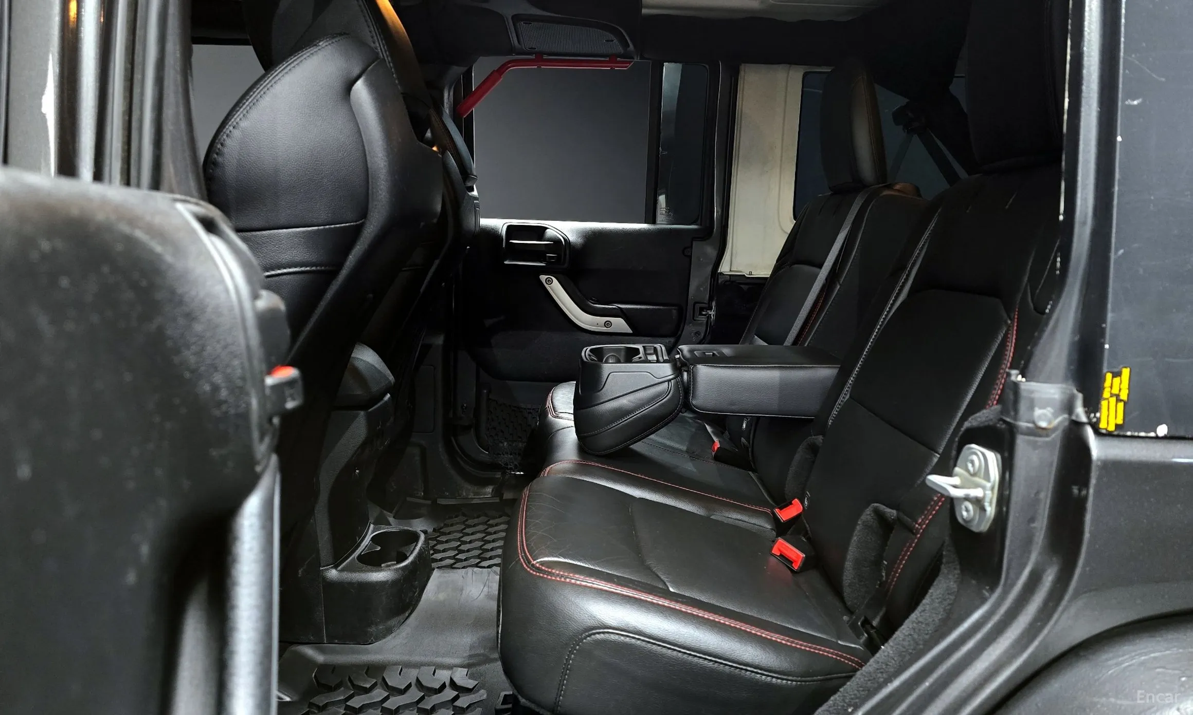 Jeep Wrangler (JK) превью 12