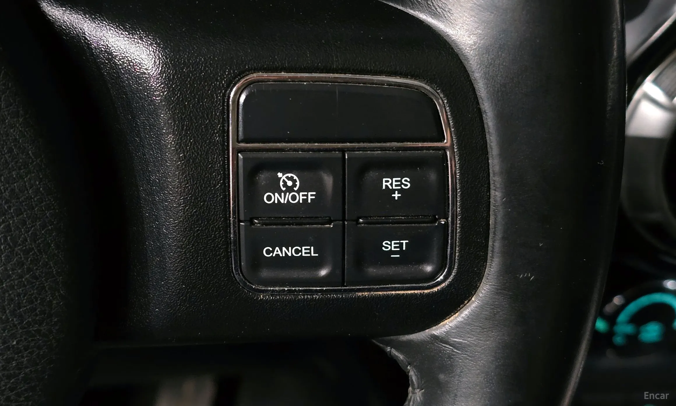 Jeep Wrangler (JK) превью 15