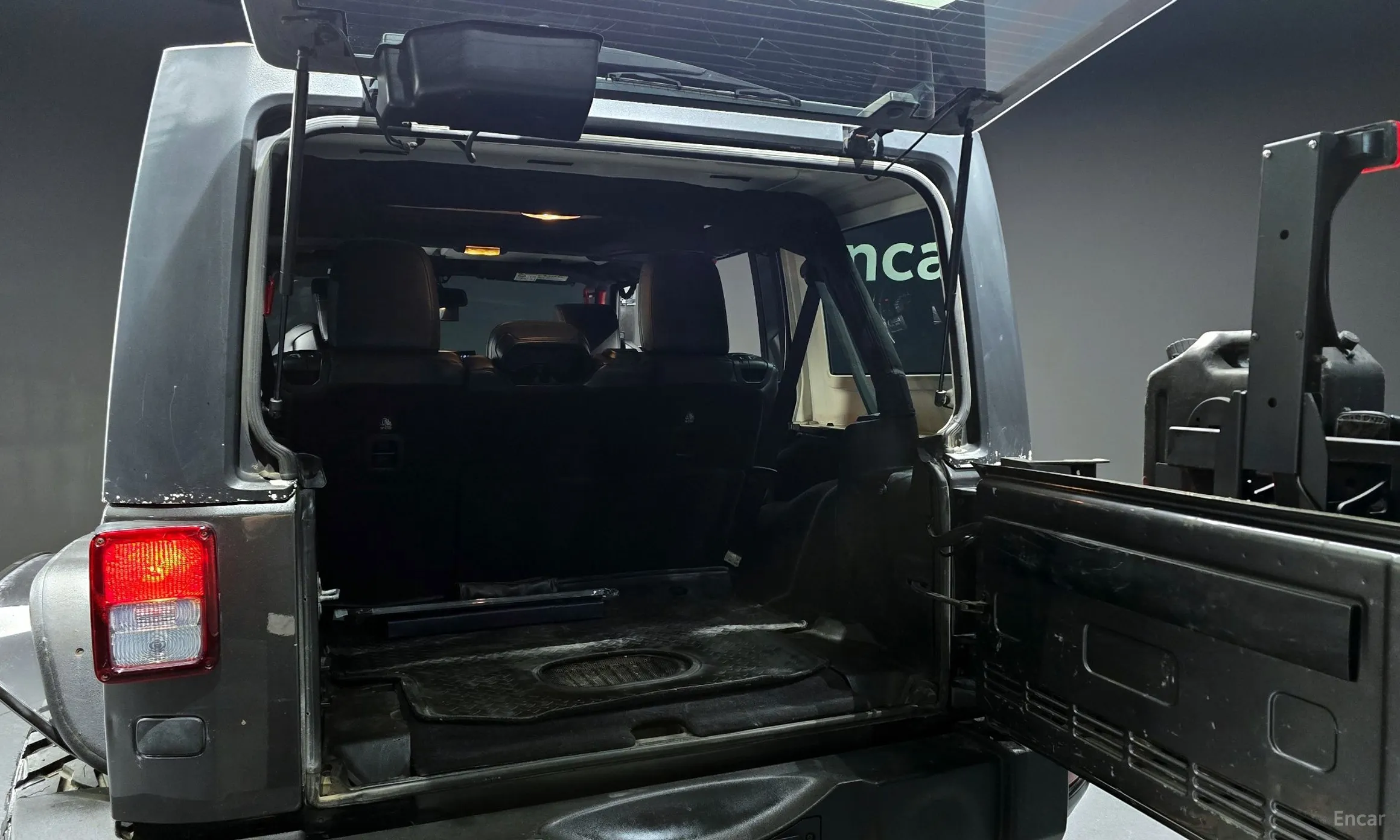 Jeep Wrangler (JK) превью 20