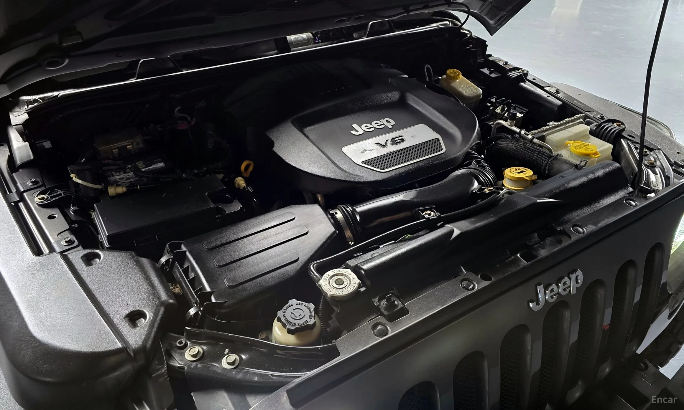 Jeep Wrangler (JK) превью 6