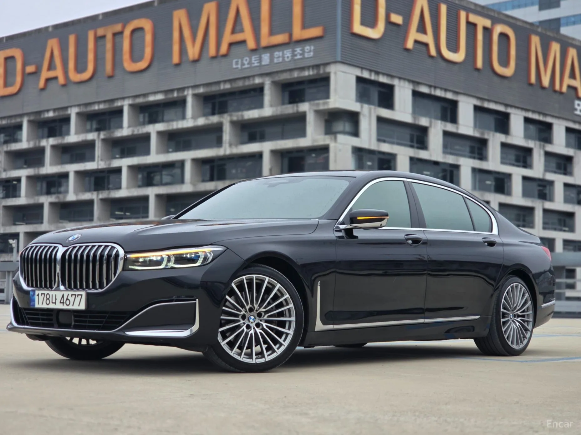 BMW 7 Series (G11)