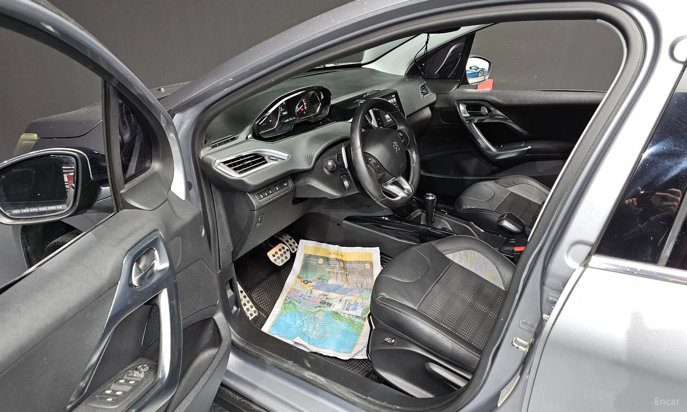 Peugeot 2008. превью 10