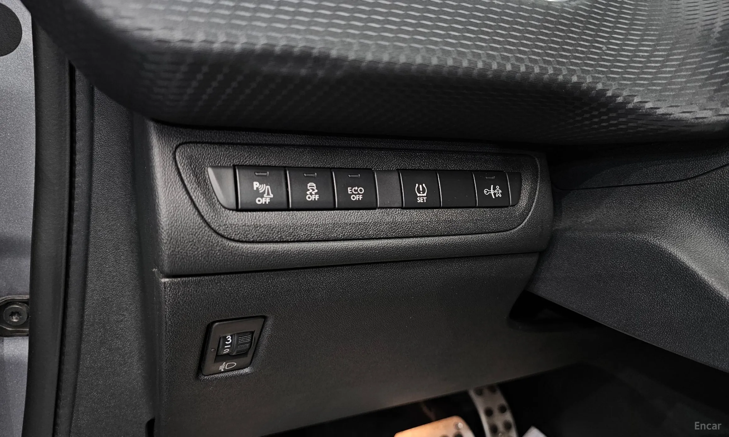 Peugeot 2008. превью 14