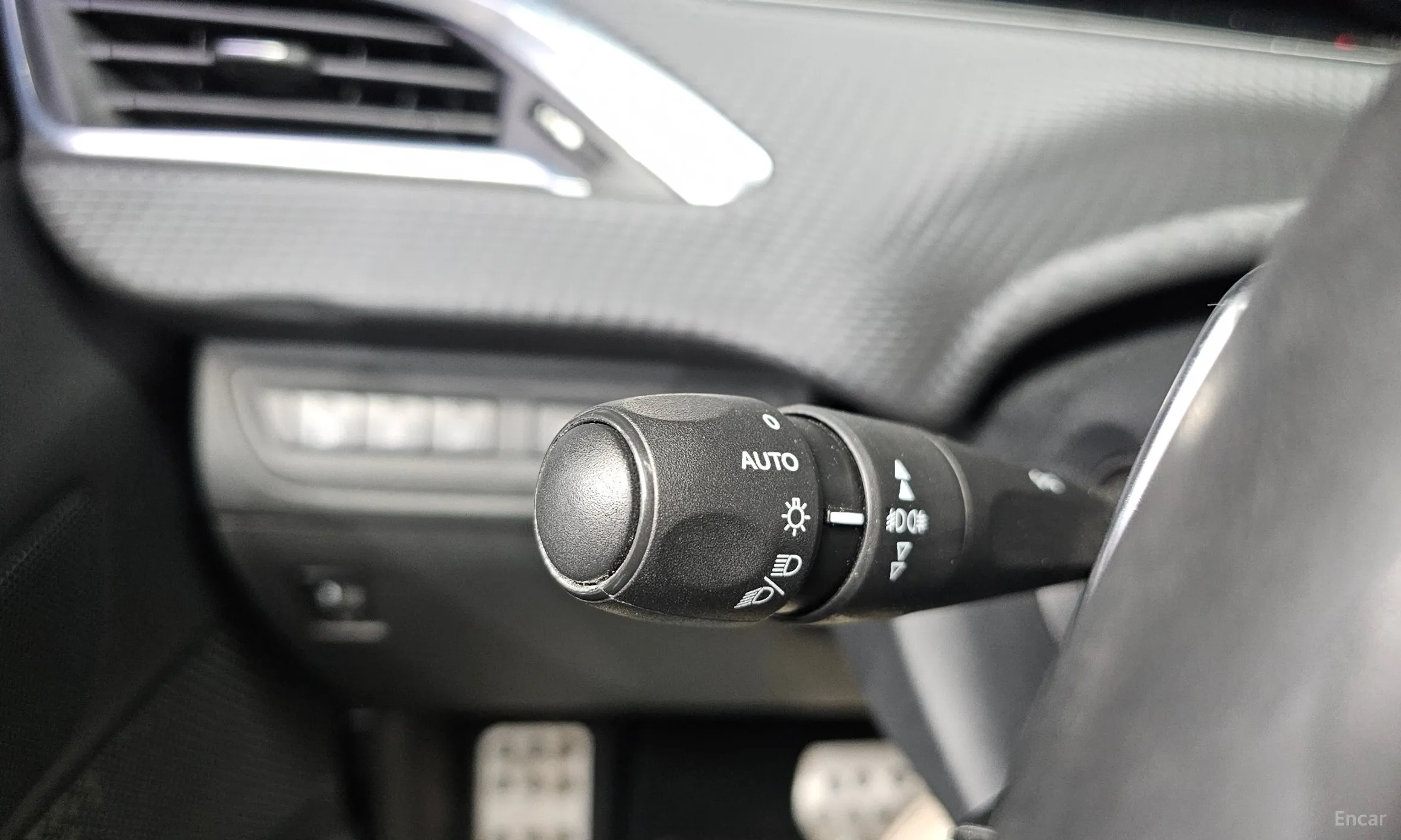 Peugeot 2008. превью 15