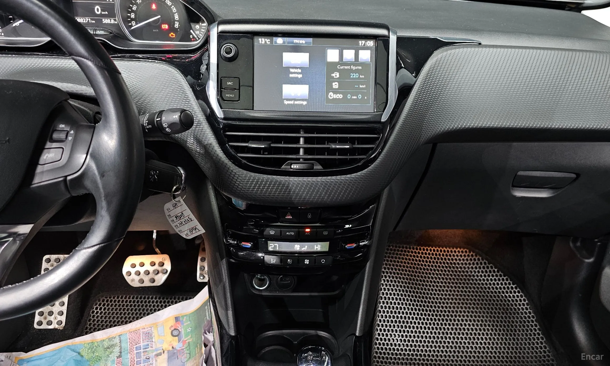 Peugeot 2008. превью 18
