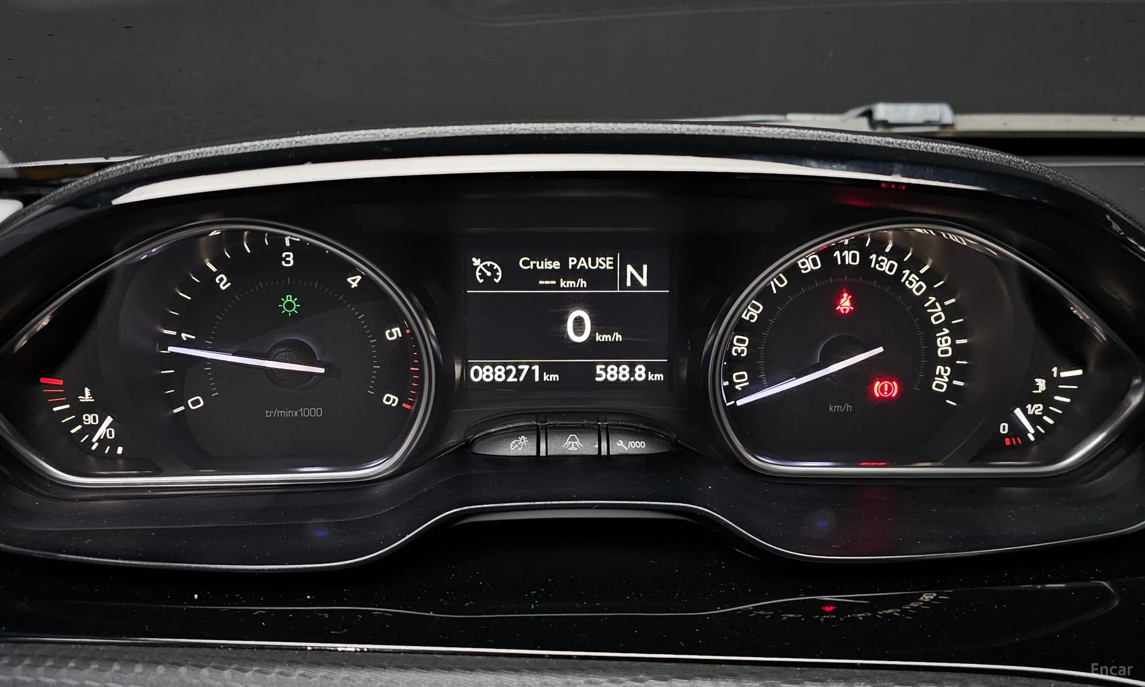 Peugeot 2008. превью 8
