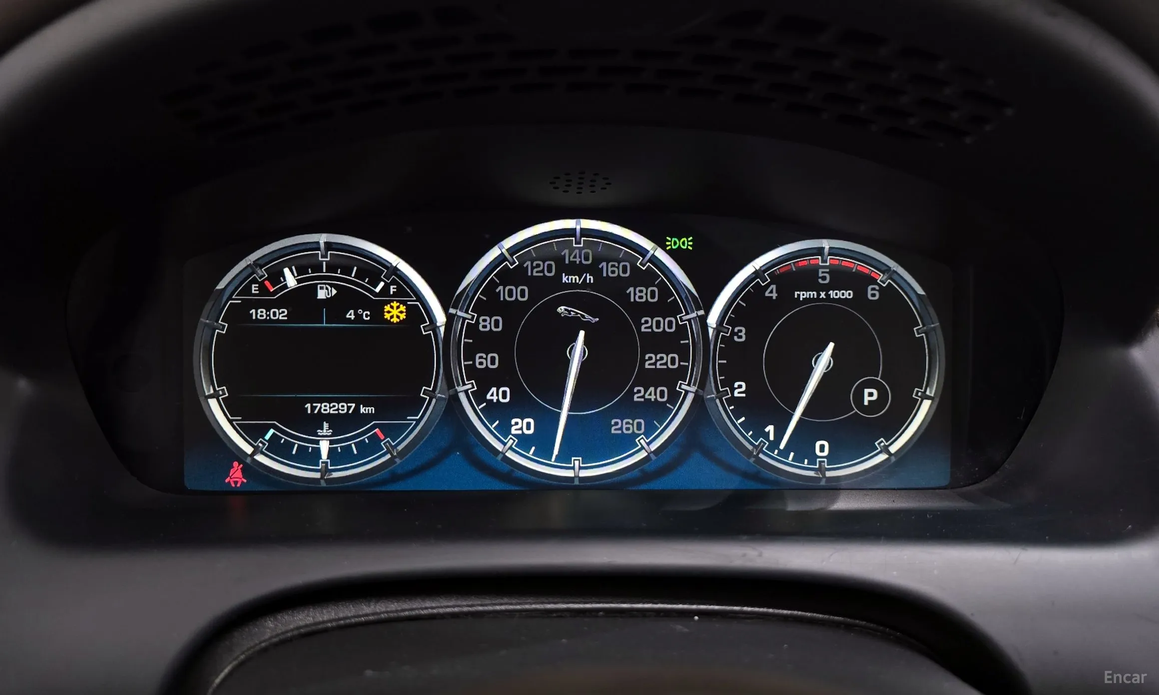 Jaguar All New XJ превью 8