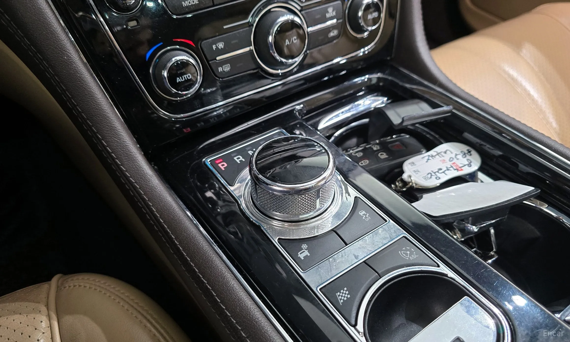 Jaguar All New XJ превью 9