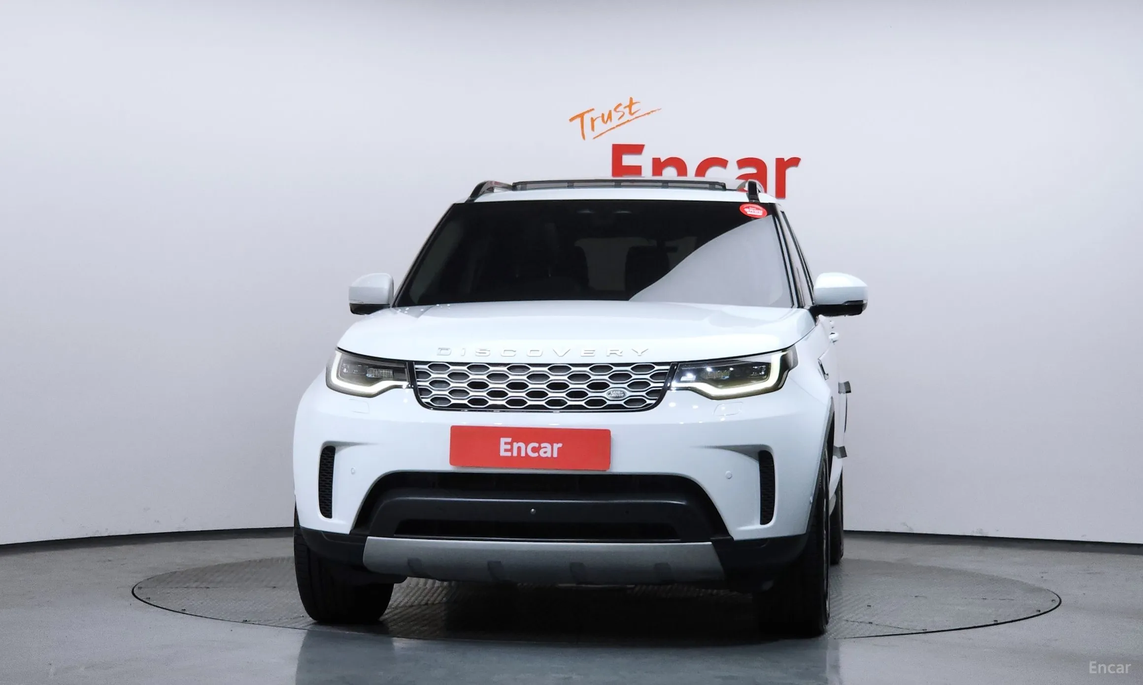 Land Rover Discovery 5 превью 3