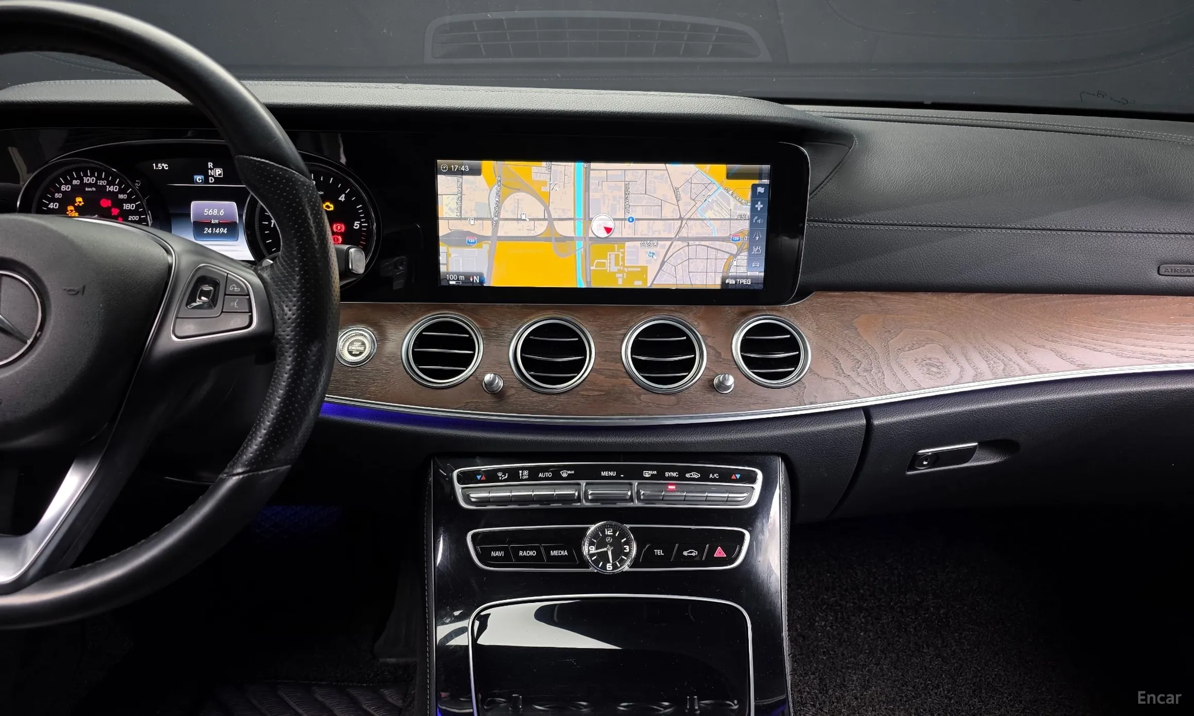 Mercedes Benz E-Class W213 превью 14