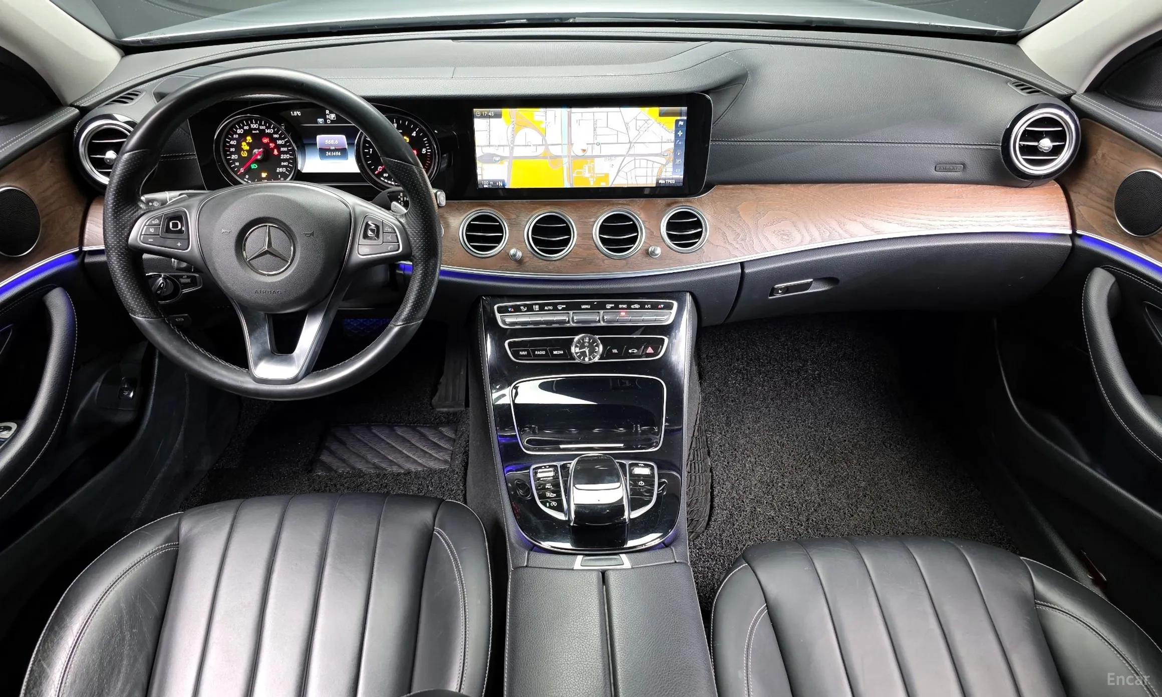 Mercedes Benz E-Class W213 превью 7