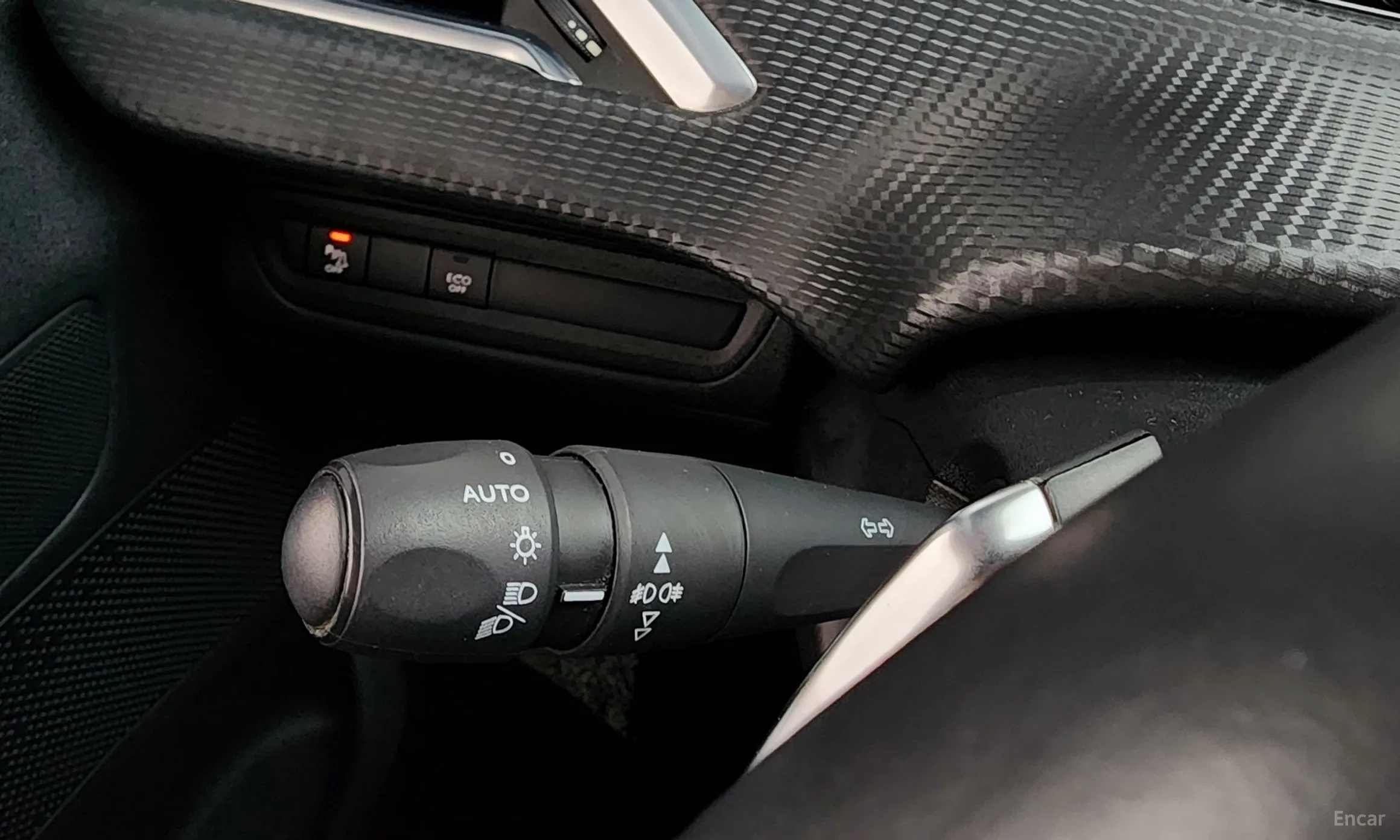Peugeot 2008. превью 18