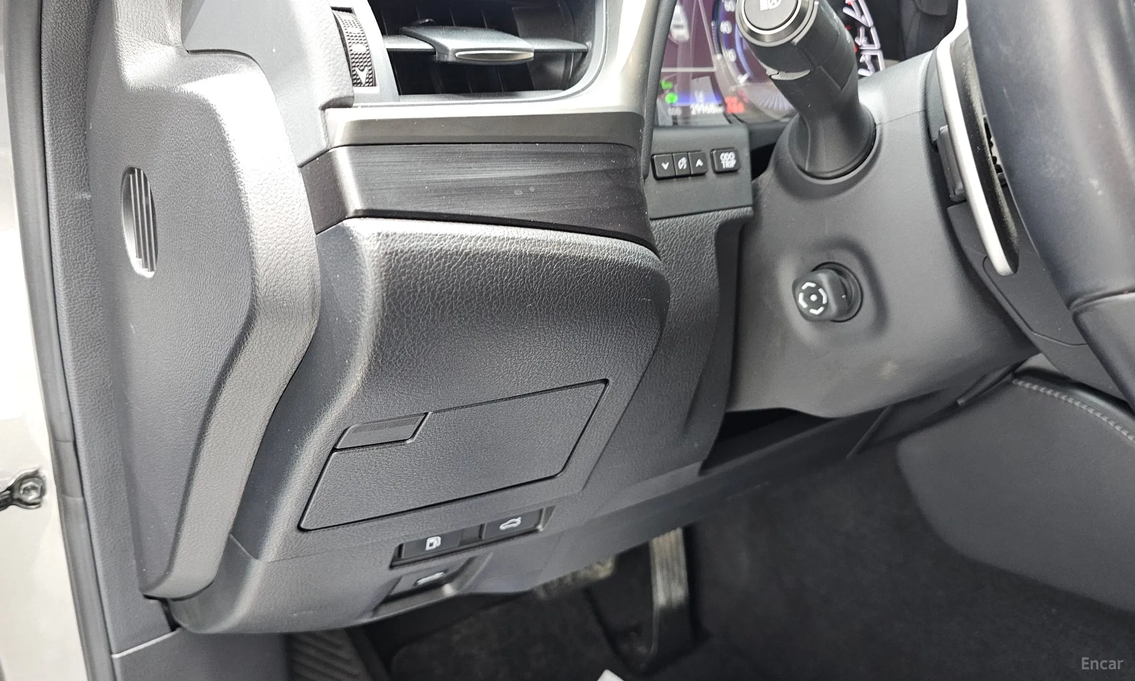 Lexus ES300h 7th Generation превью 14