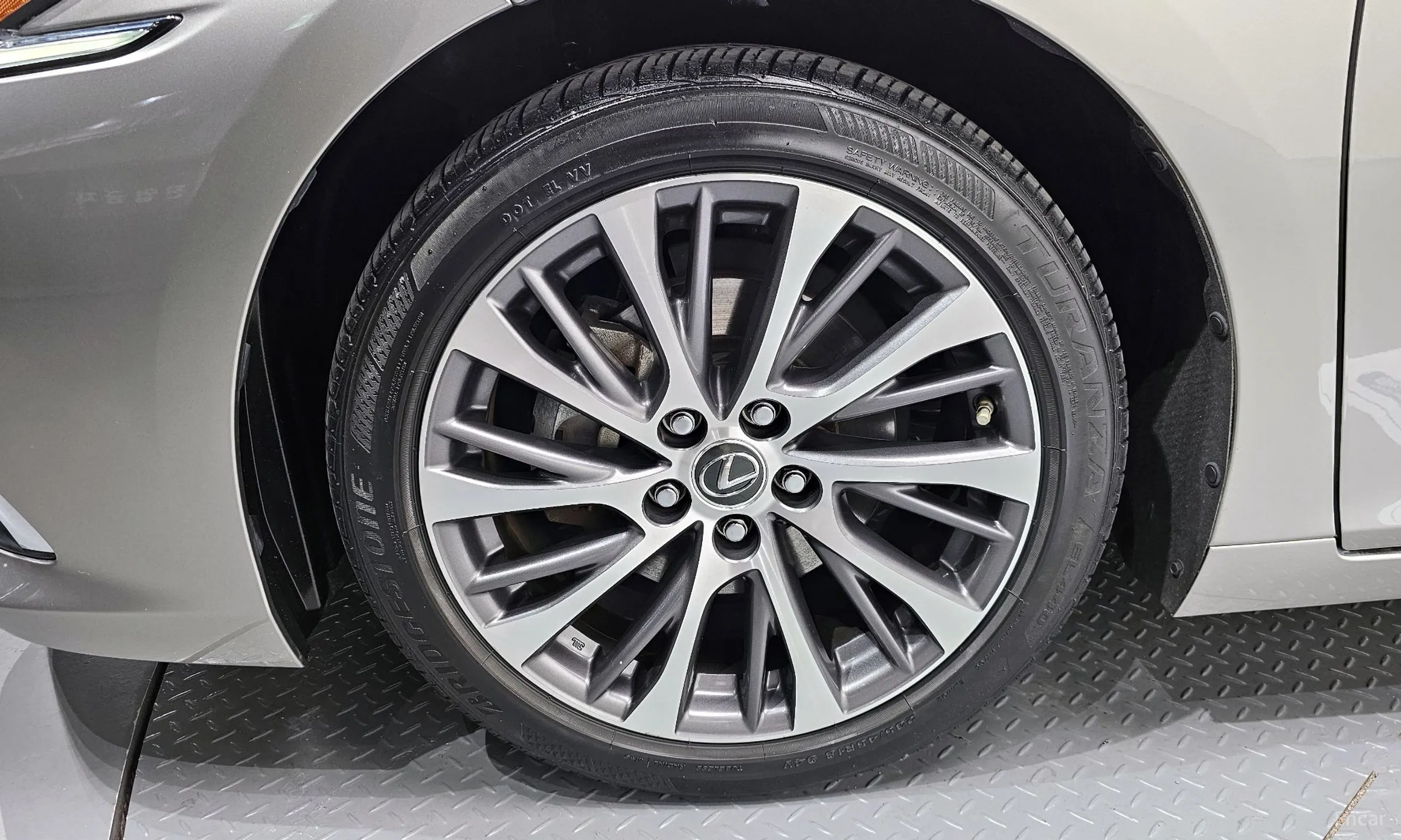 Lexus ES300h 7th Generation превью 5