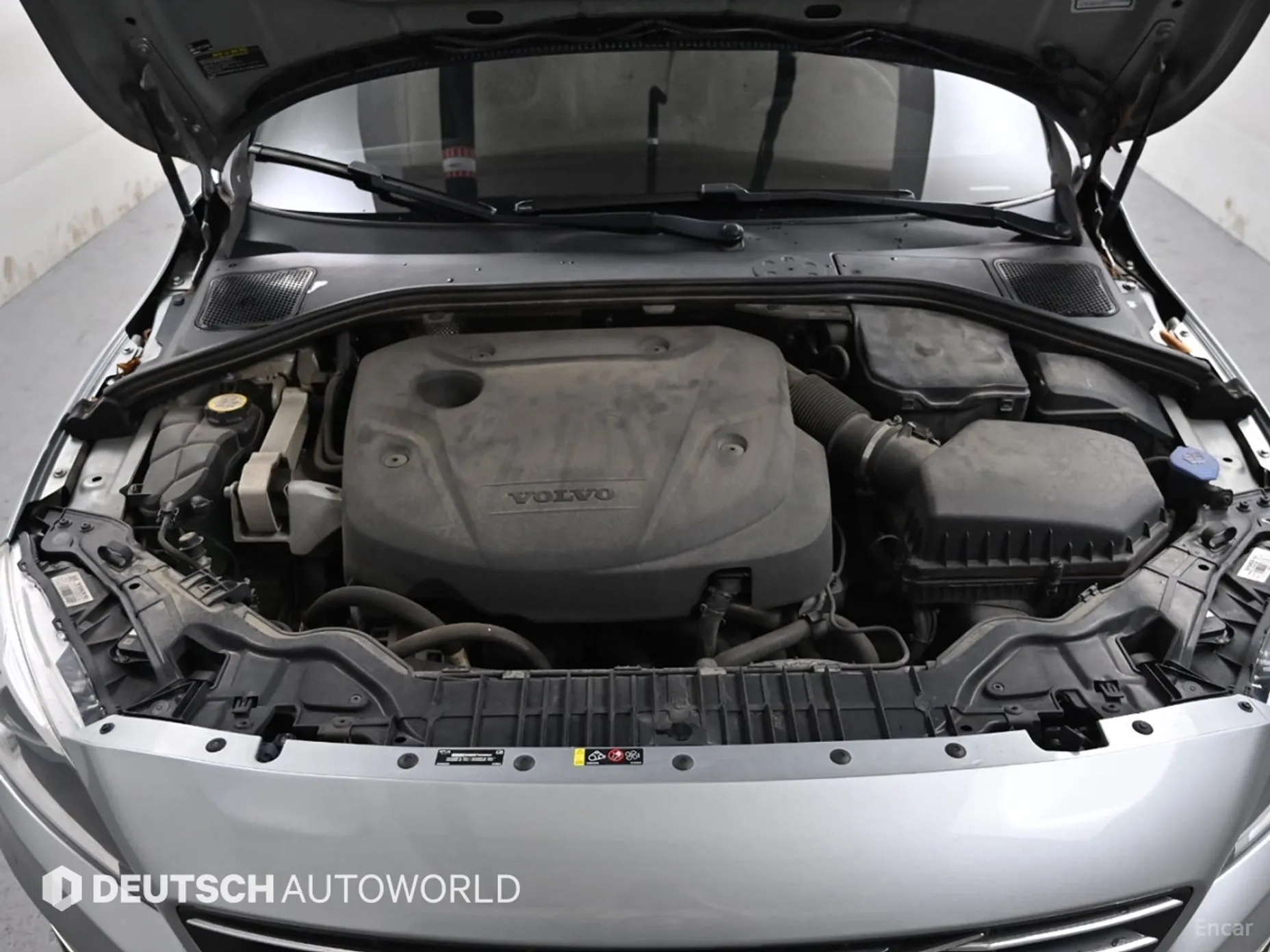 Volvo V60 превью 6