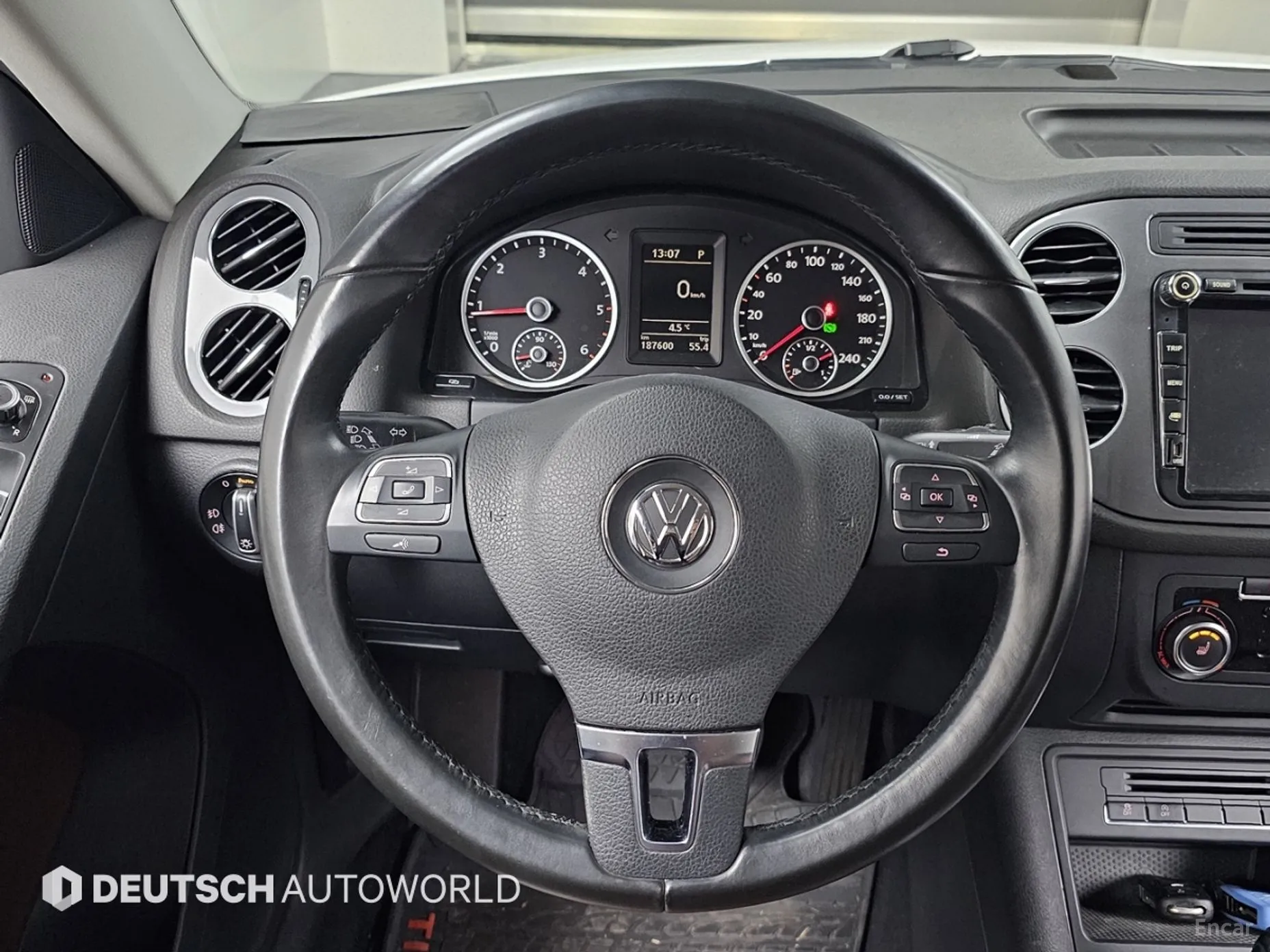 Volkswagen New Tiguan превью 13