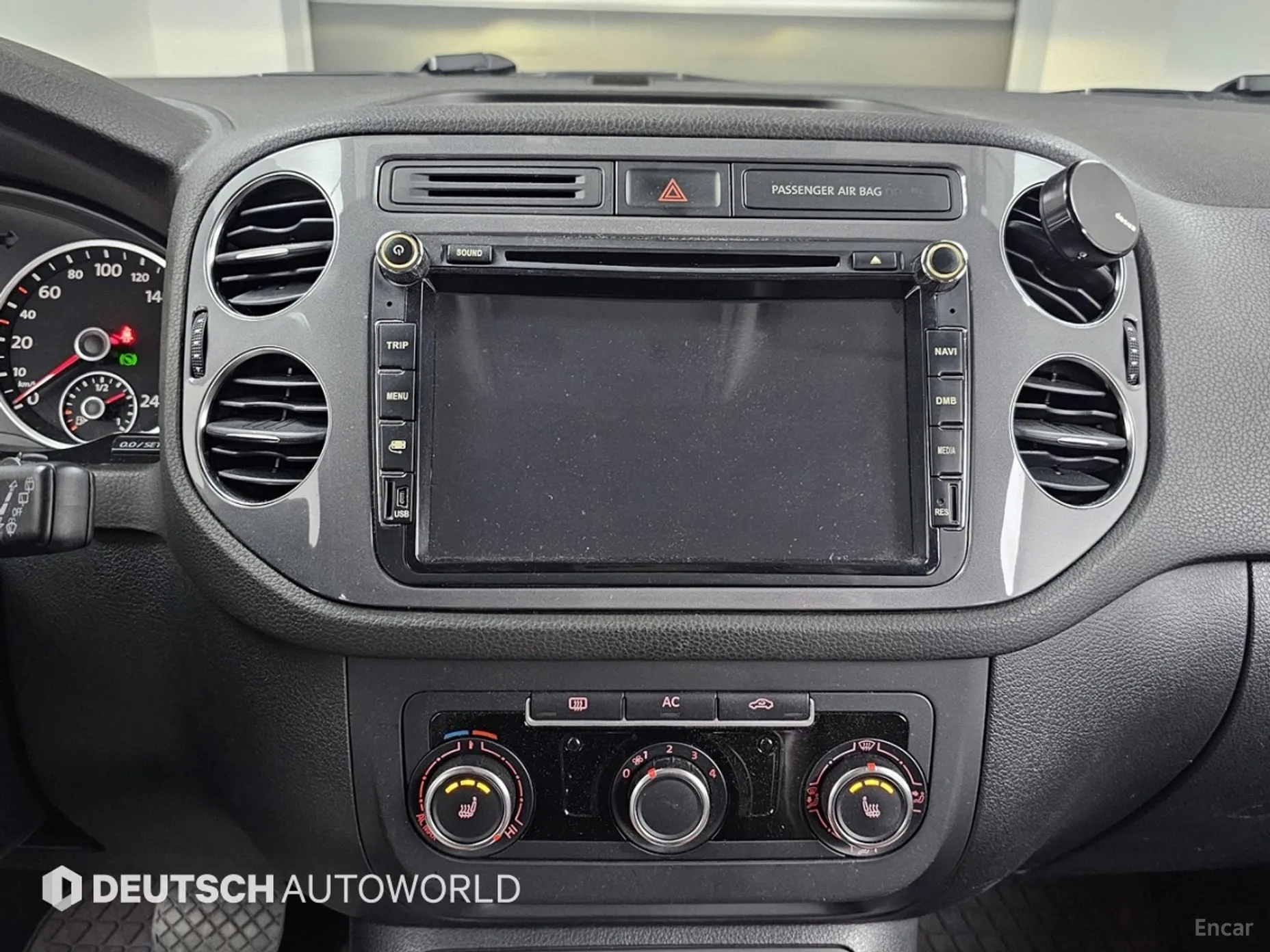 Volkswagen New Tiguan превью 14