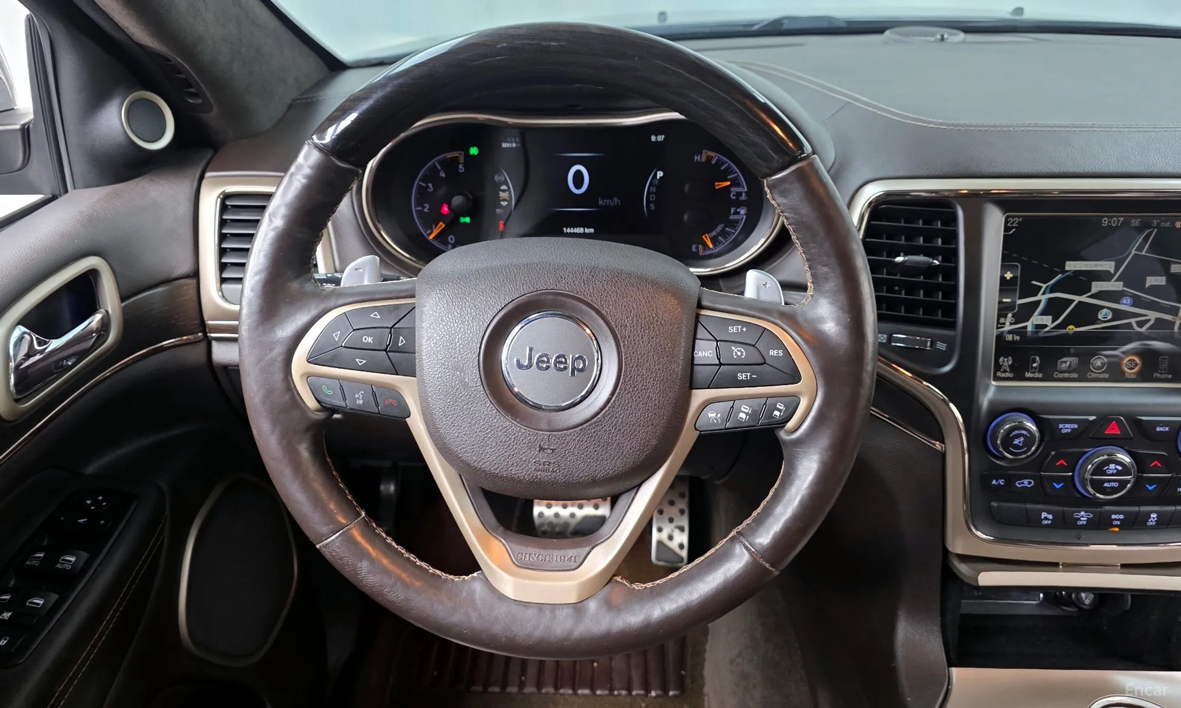 Jeep Grand Cherokee превью 13