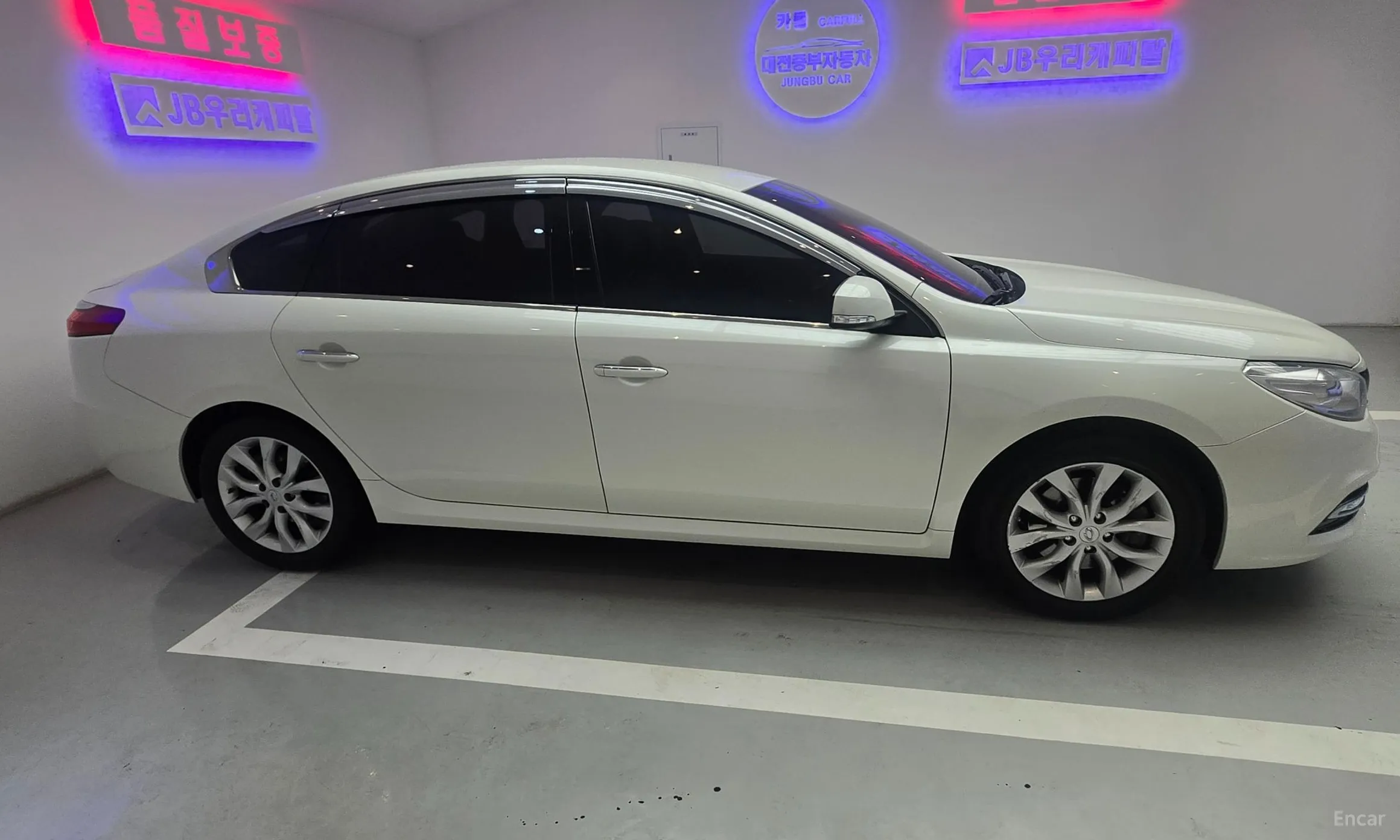 Renault Korea (Samsung) SM7 превью 7