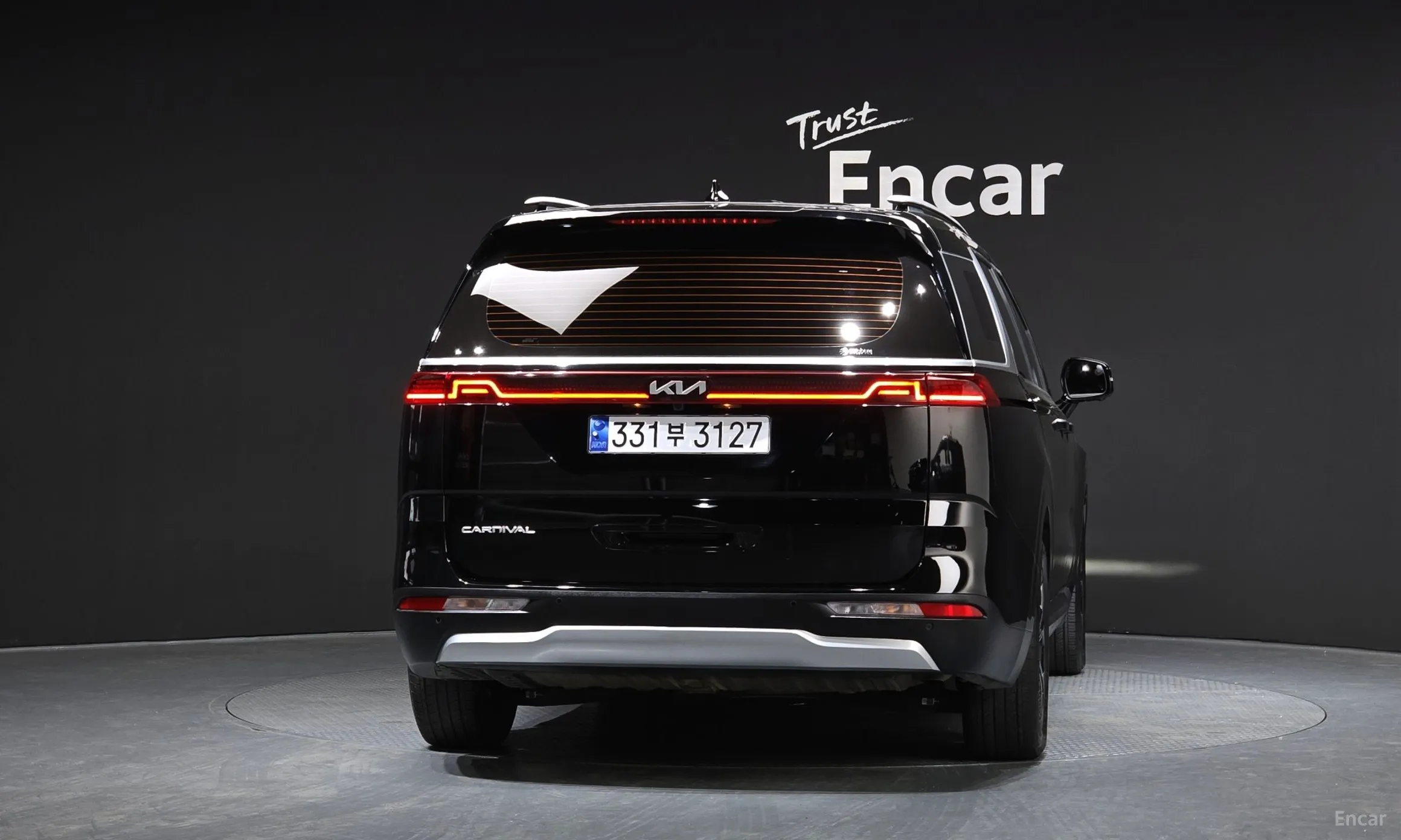 Kia Carnival Gen 4 превью 4