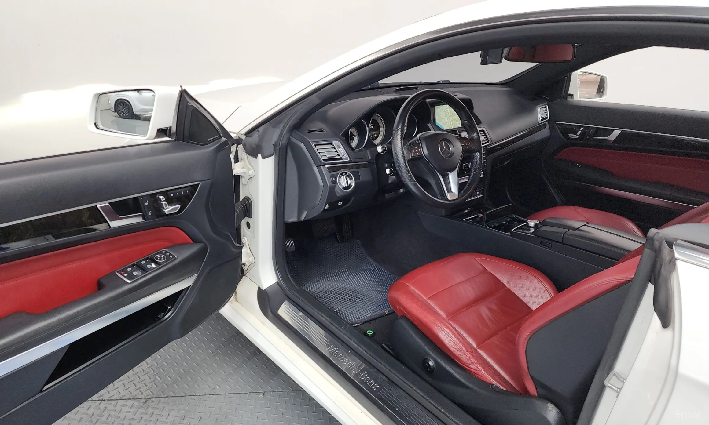 Mercedes Benz E-Class W212 превью 10