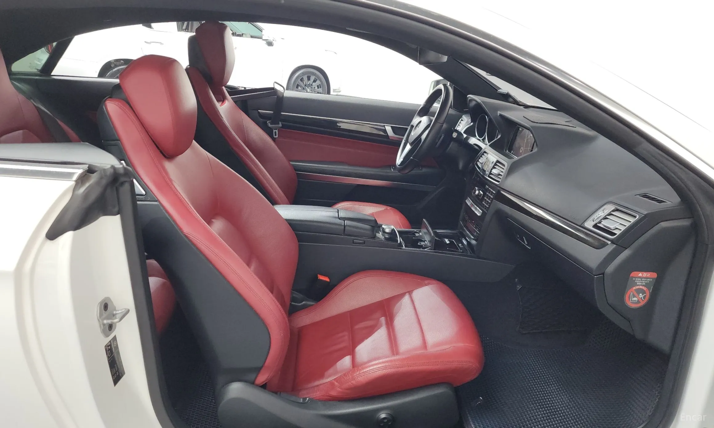 Mercedes Benz E-Class W212 превью 11
