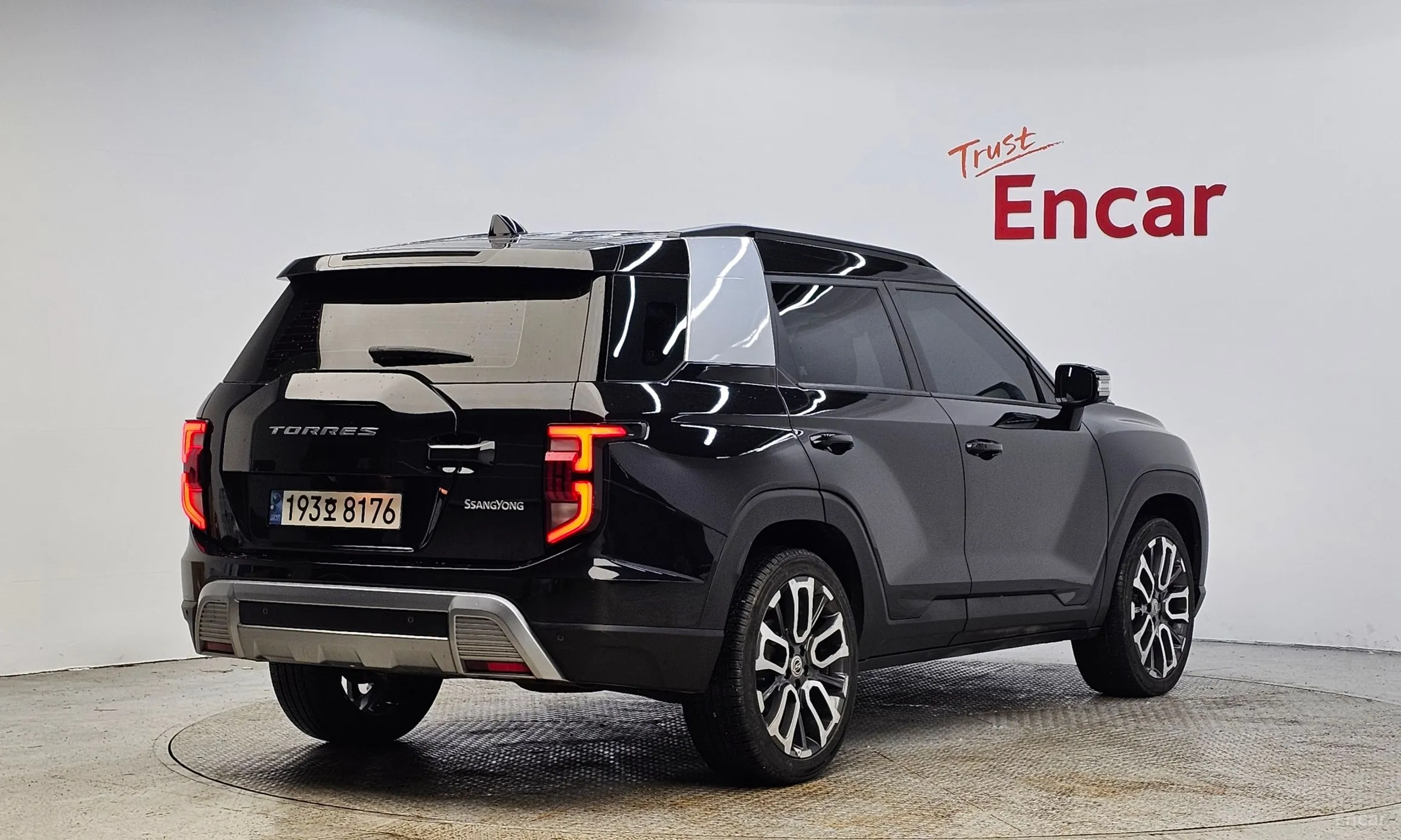 KG Mobility (SsangYong) Torres превью 2