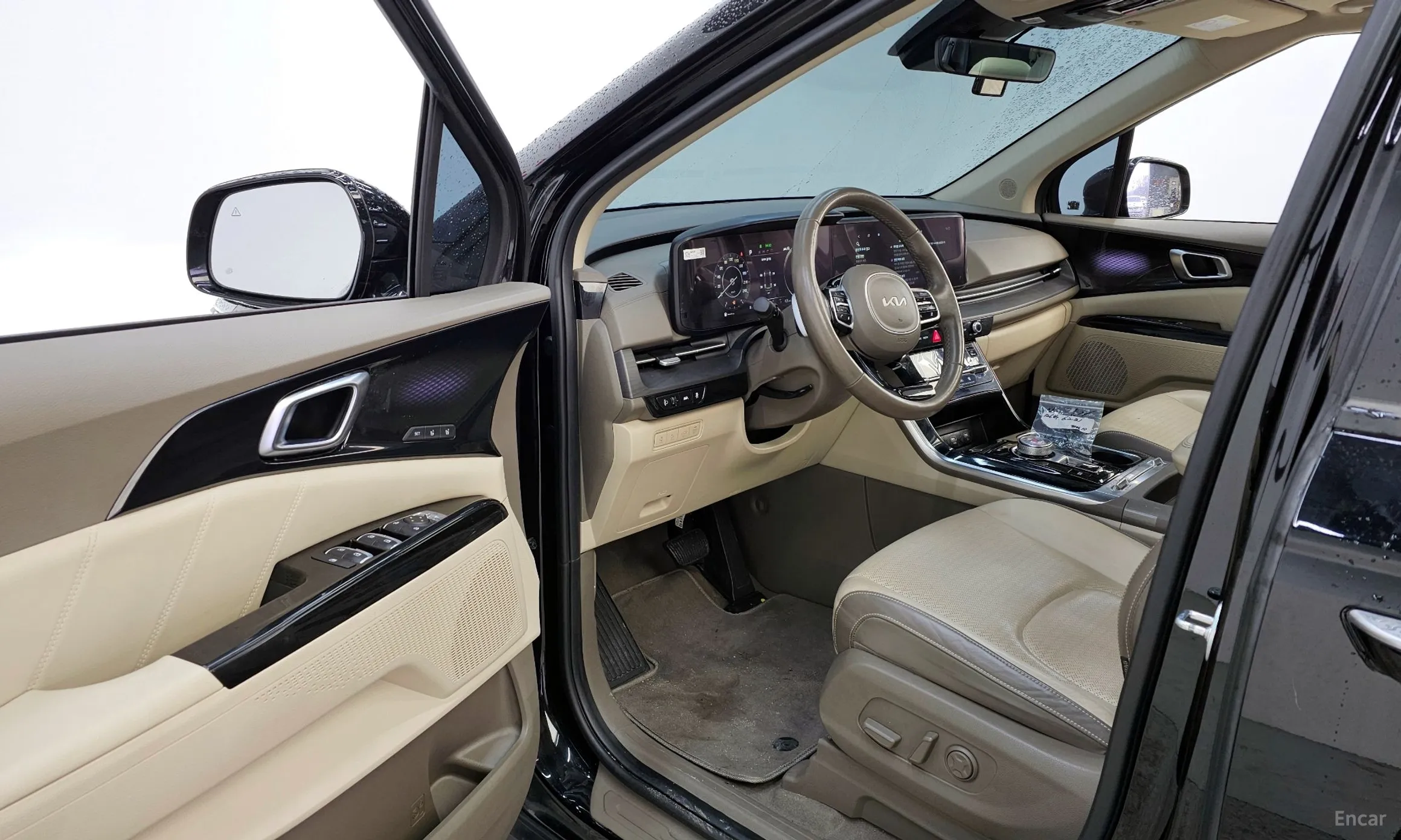 Kia Carnival Gen 4 превью 10