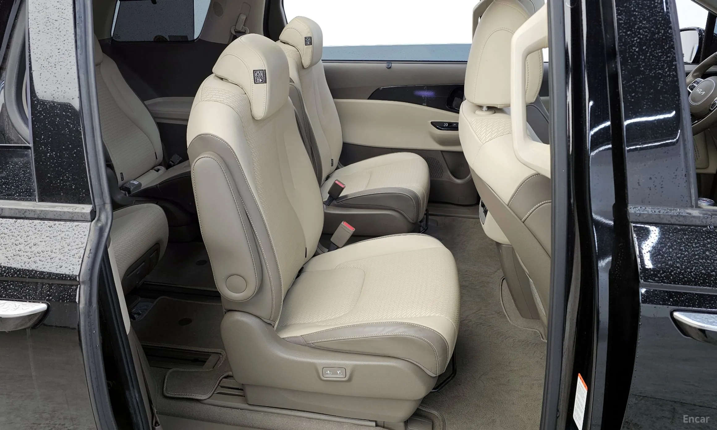 Kia Carnival Gen 4 превью 12