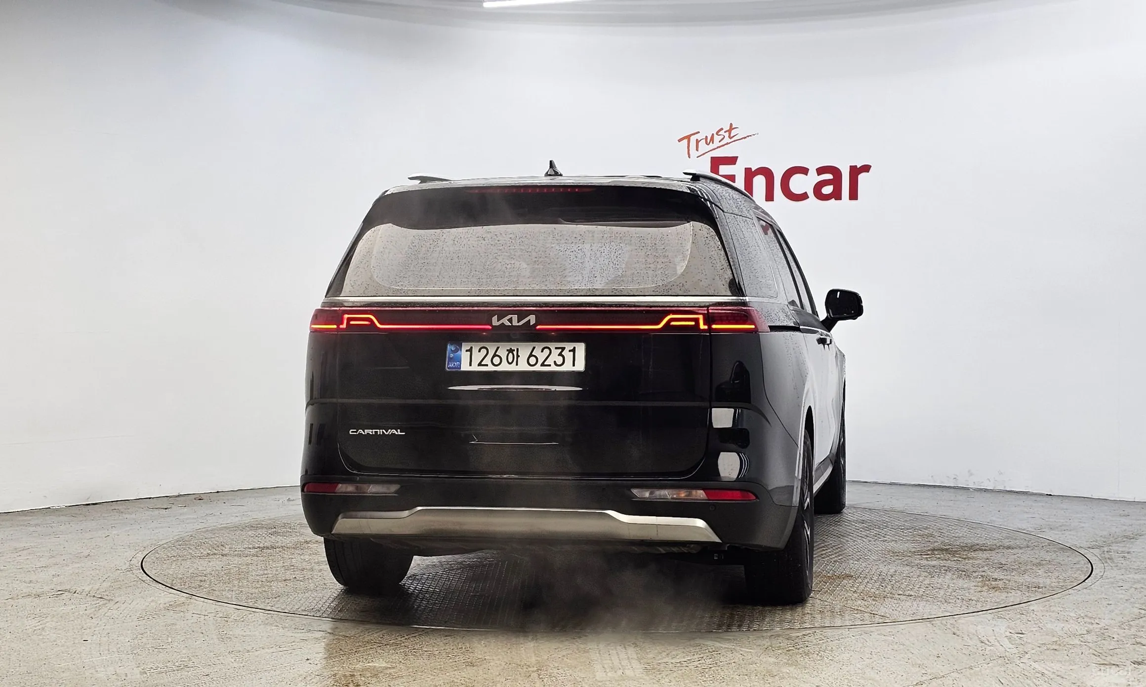 Kia Carnival Gen 4 превью 4