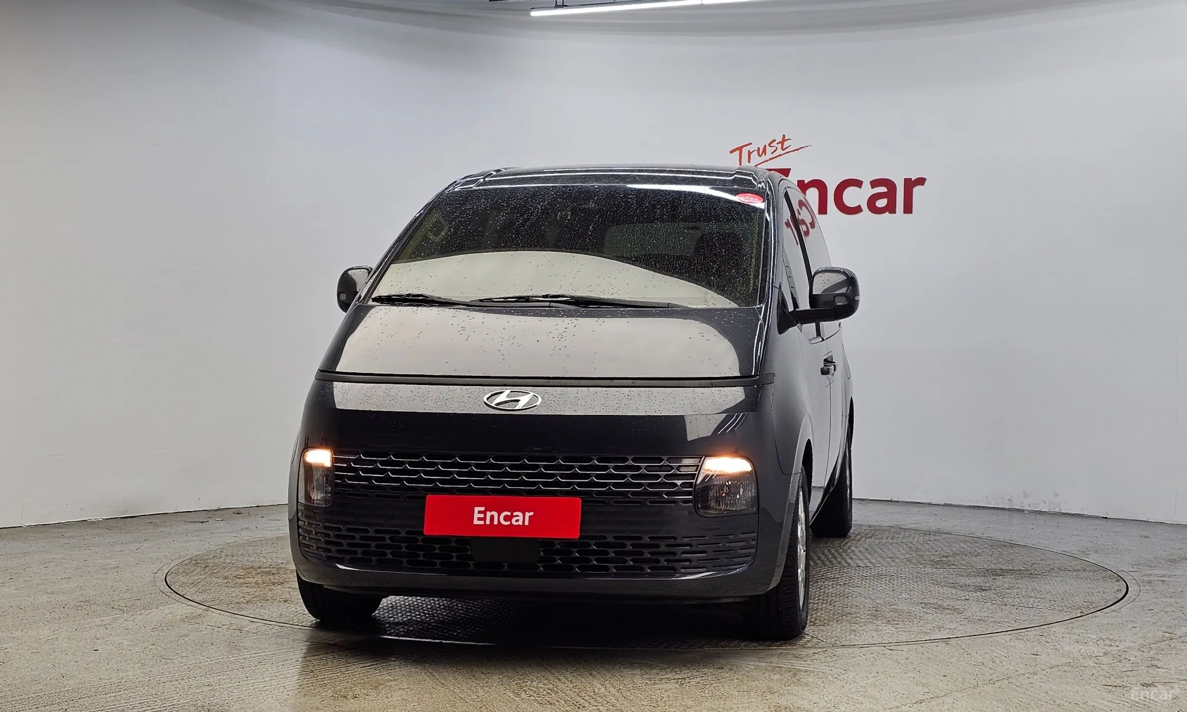 Hyundai Staria превью 3