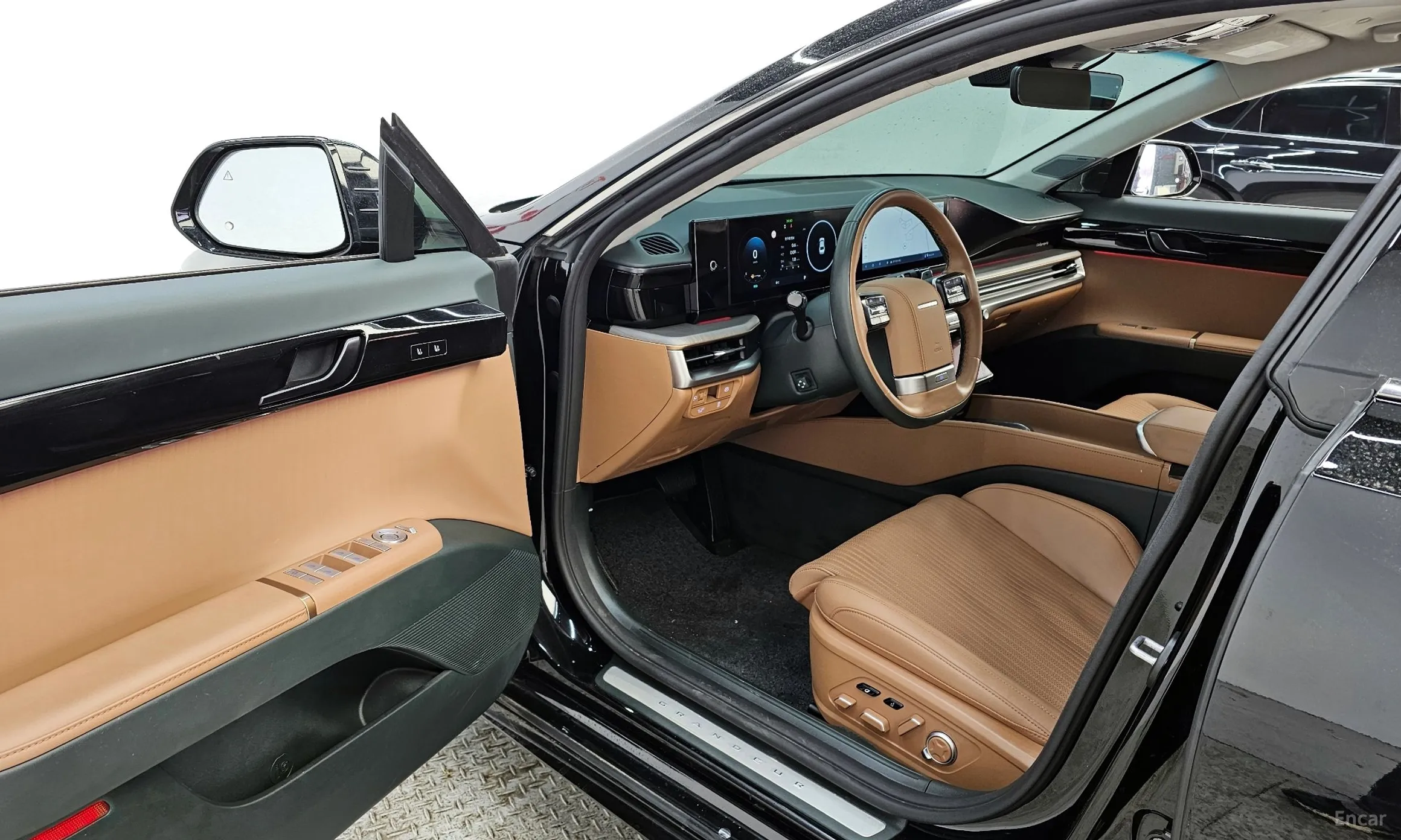 Hyundai Grandeur (GN7) превью 10