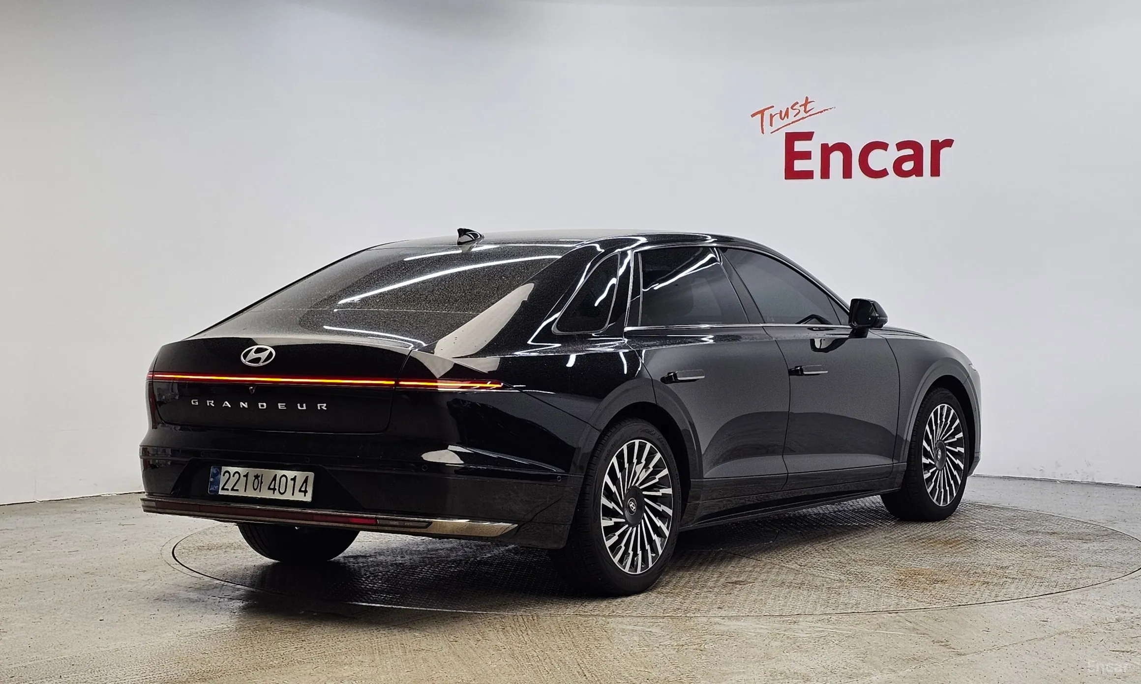 Hyundai Grandeur (GN7) превью 2