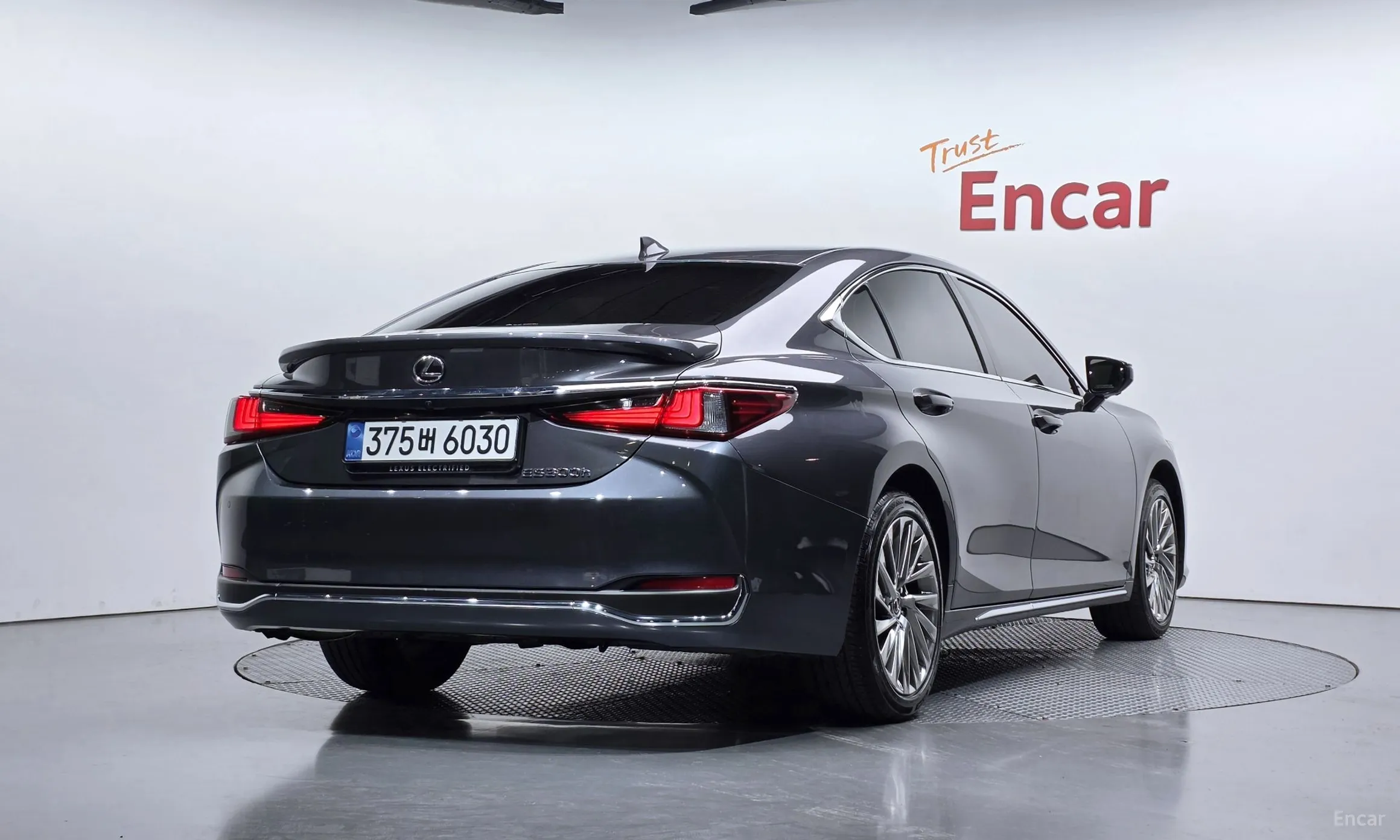 Lexus ES300h 7th Generation превью 2