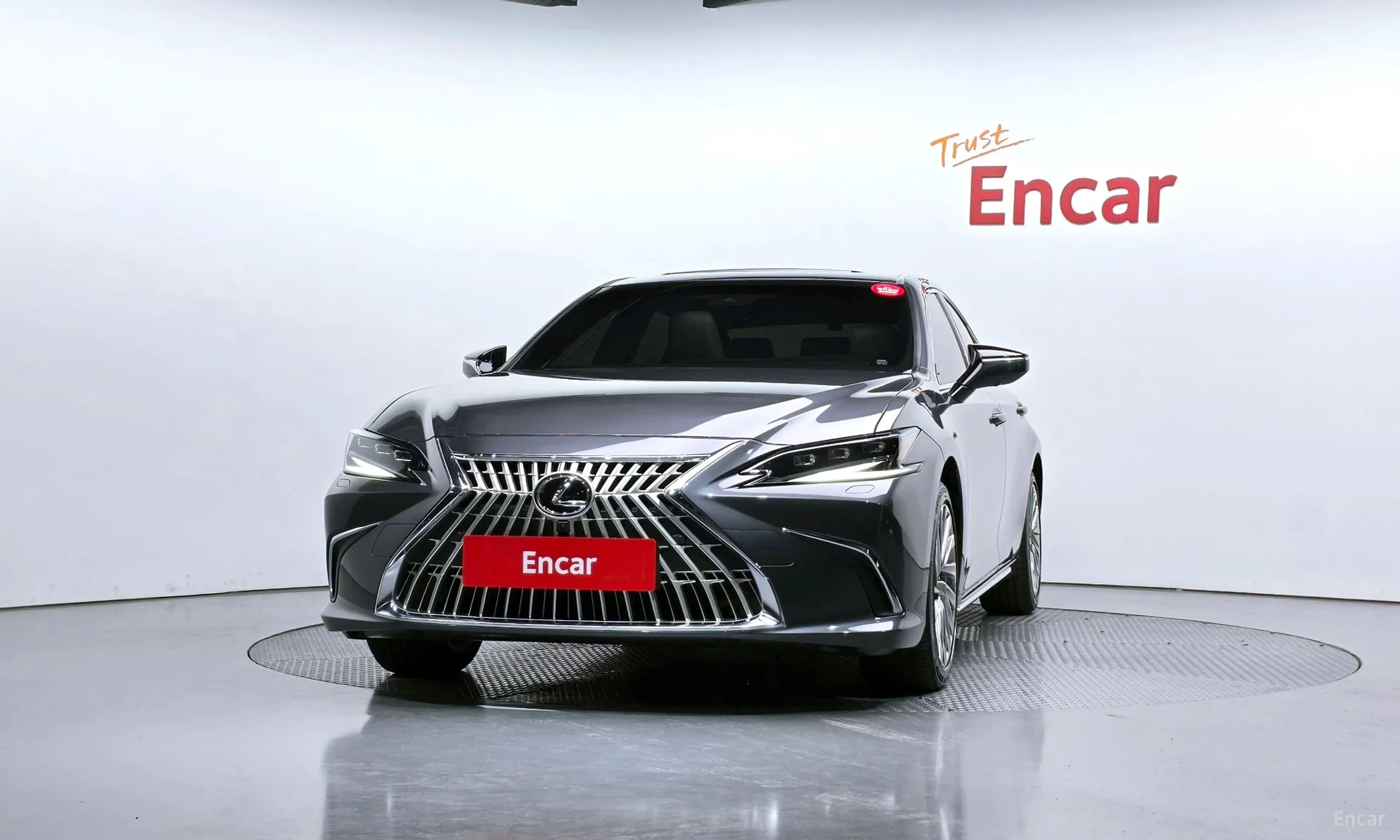 Lexus ES300h 7th Generation превью 3