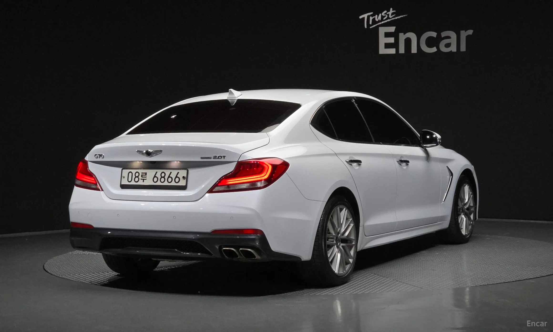 Genesis G70 превью 2